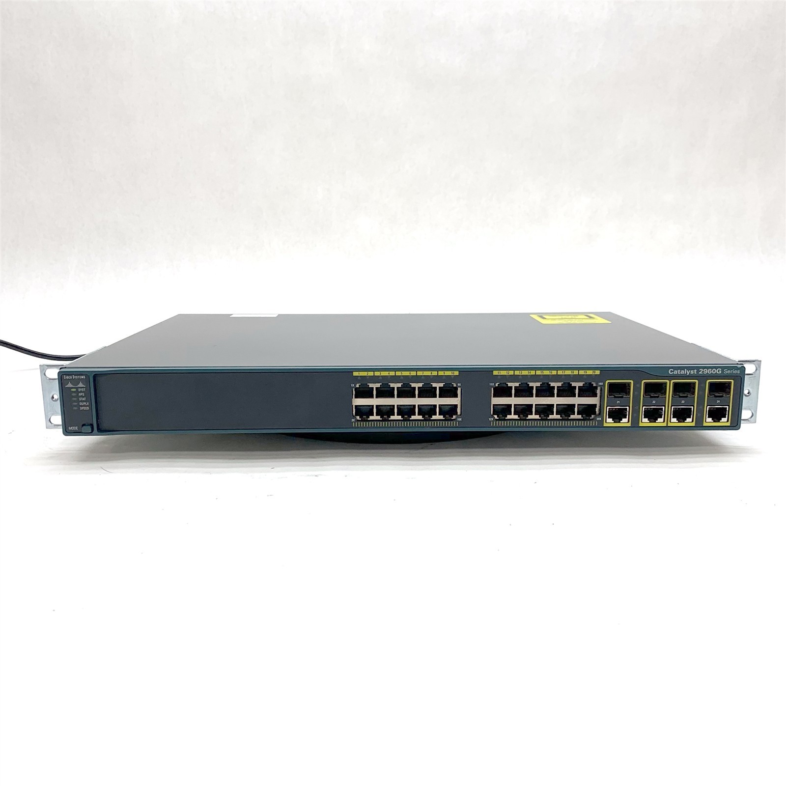 Cisco Catalyst 2960G 24-Port Gigabit Network Switch WS-2960G-24TC-L w/Rackears