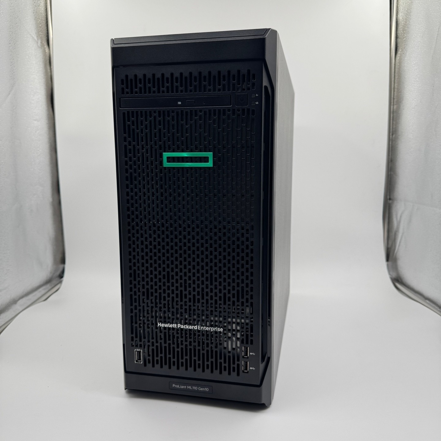HPE ProLiant ML110 Gen10 Xeon Silver 4110 8Core 2.10GHz 16GB E208i-p SR [SV285]