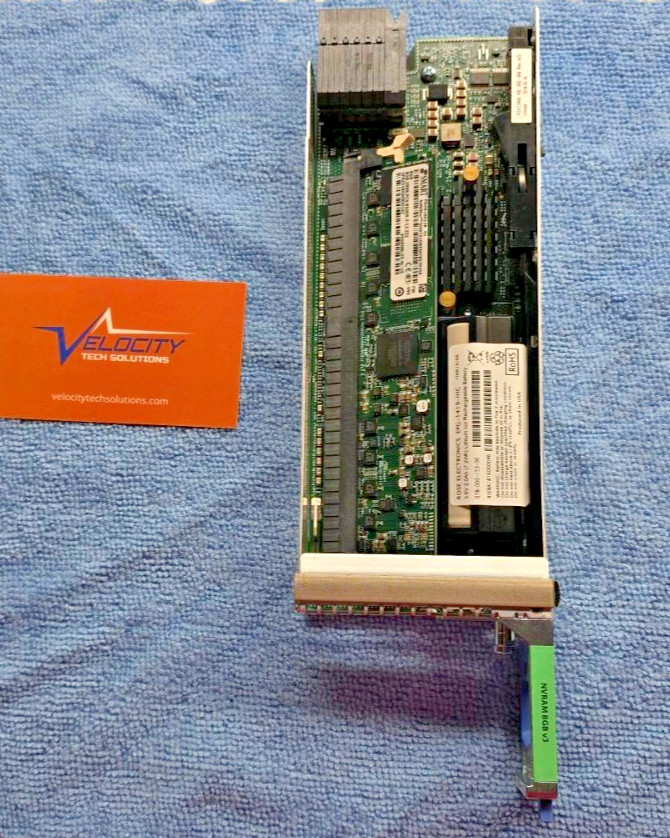 EMC  100-562-958  FOXCONN 8 GB