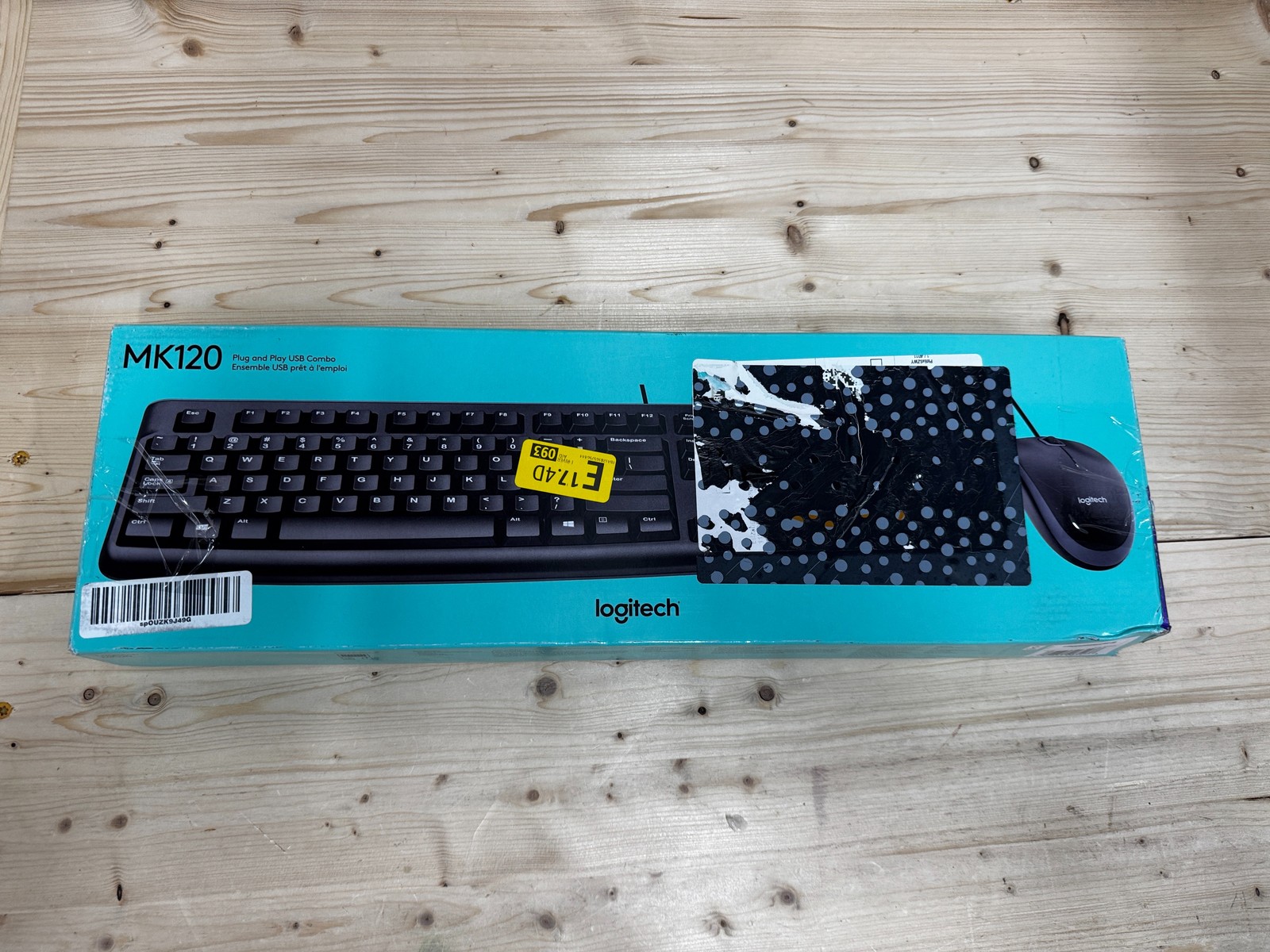 Logitech MK120 Wired Keyboard and Mouse Combo USB Plug & Play Black