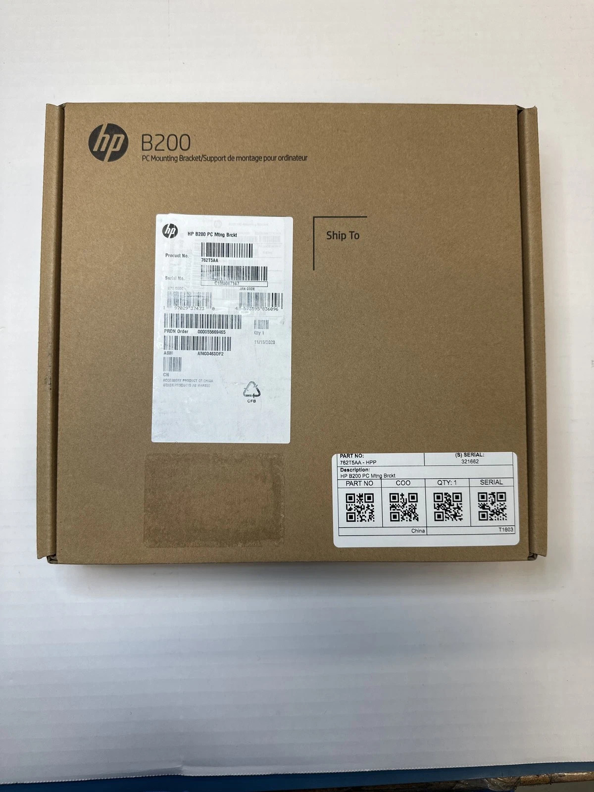 NEW HP B200 PC Mounting Bracket Mounts to Select P G5 Monitors - 762T5AA 762T5AT