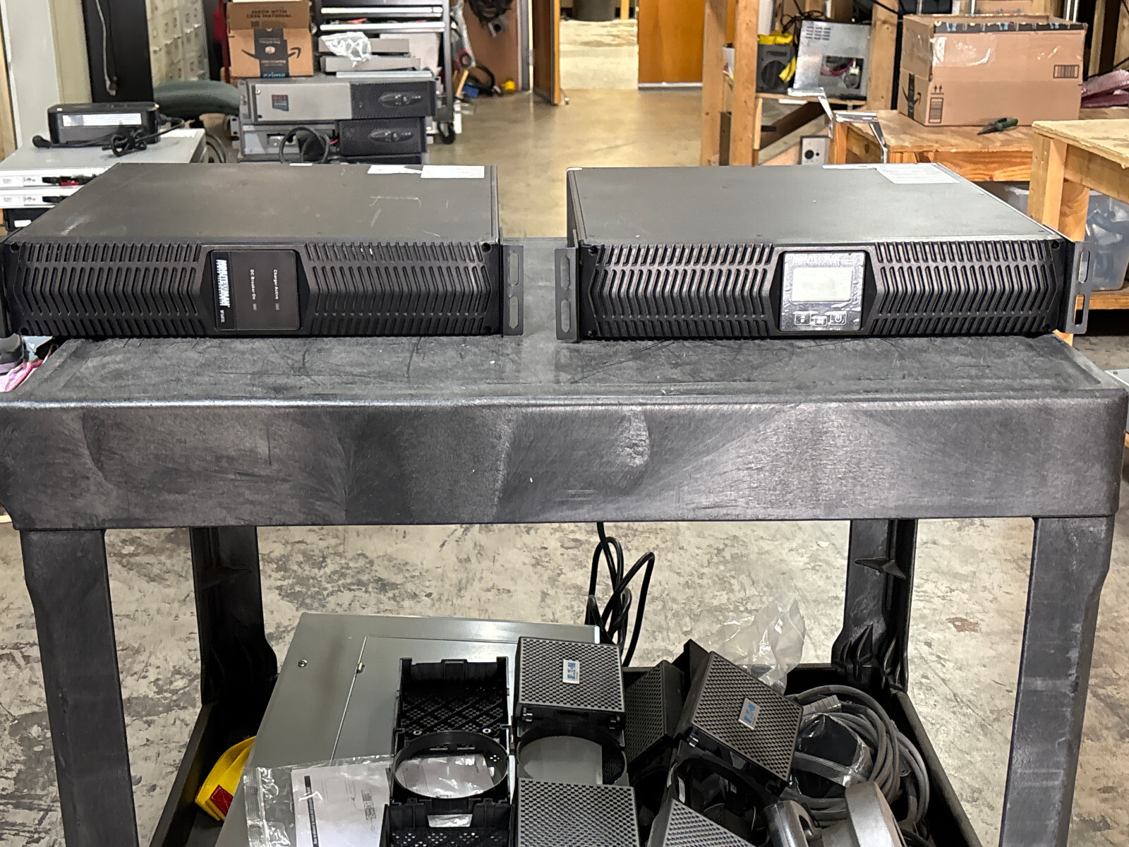 Minuteman EnterprisePlus LCD E1500RTXL2U UPS 120V - UPS + EBM - No Batteries