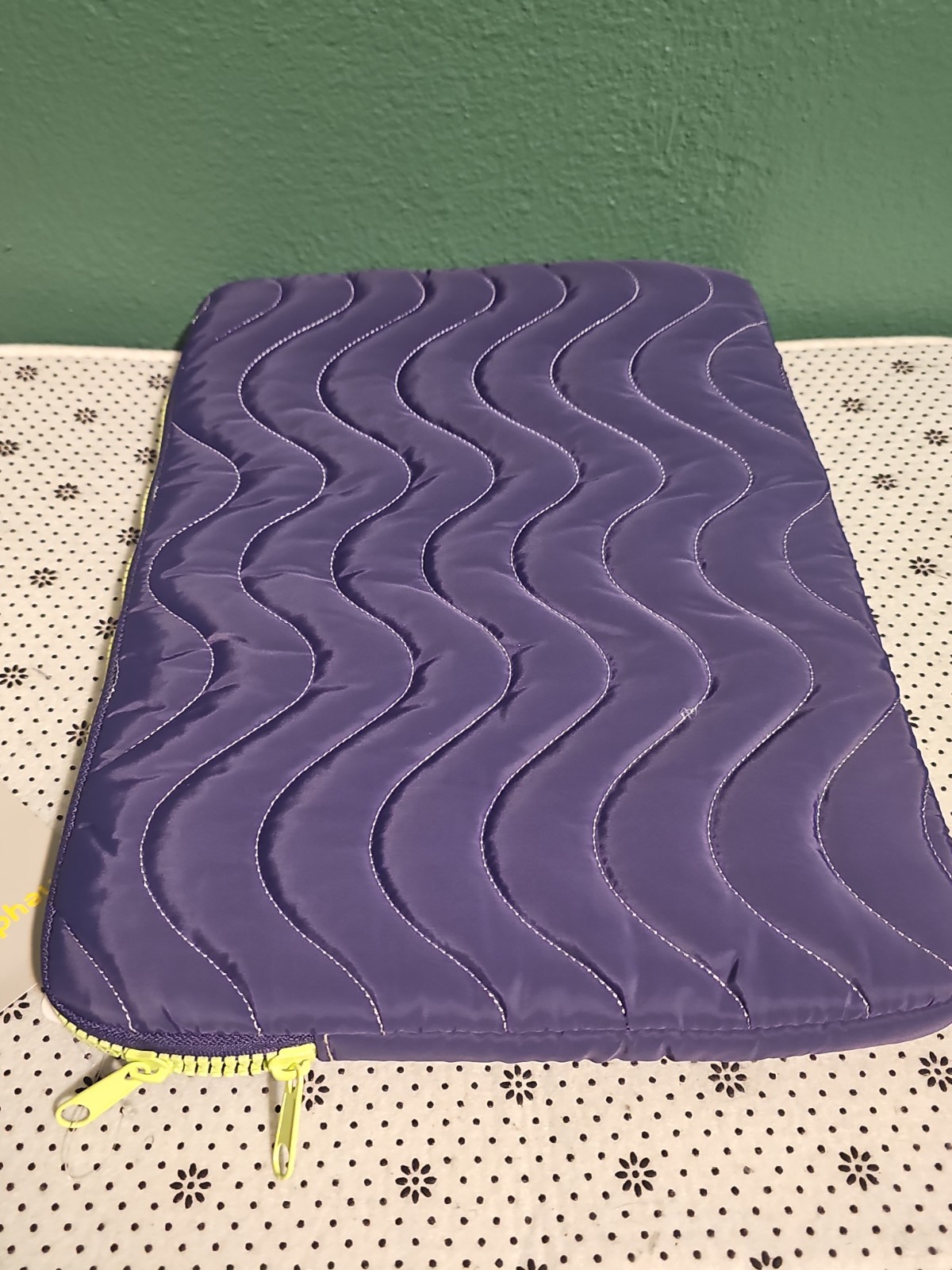 heyday Laptop Sleeve 14 Inch Quilted Wave Purple Padded Case Zip Protective