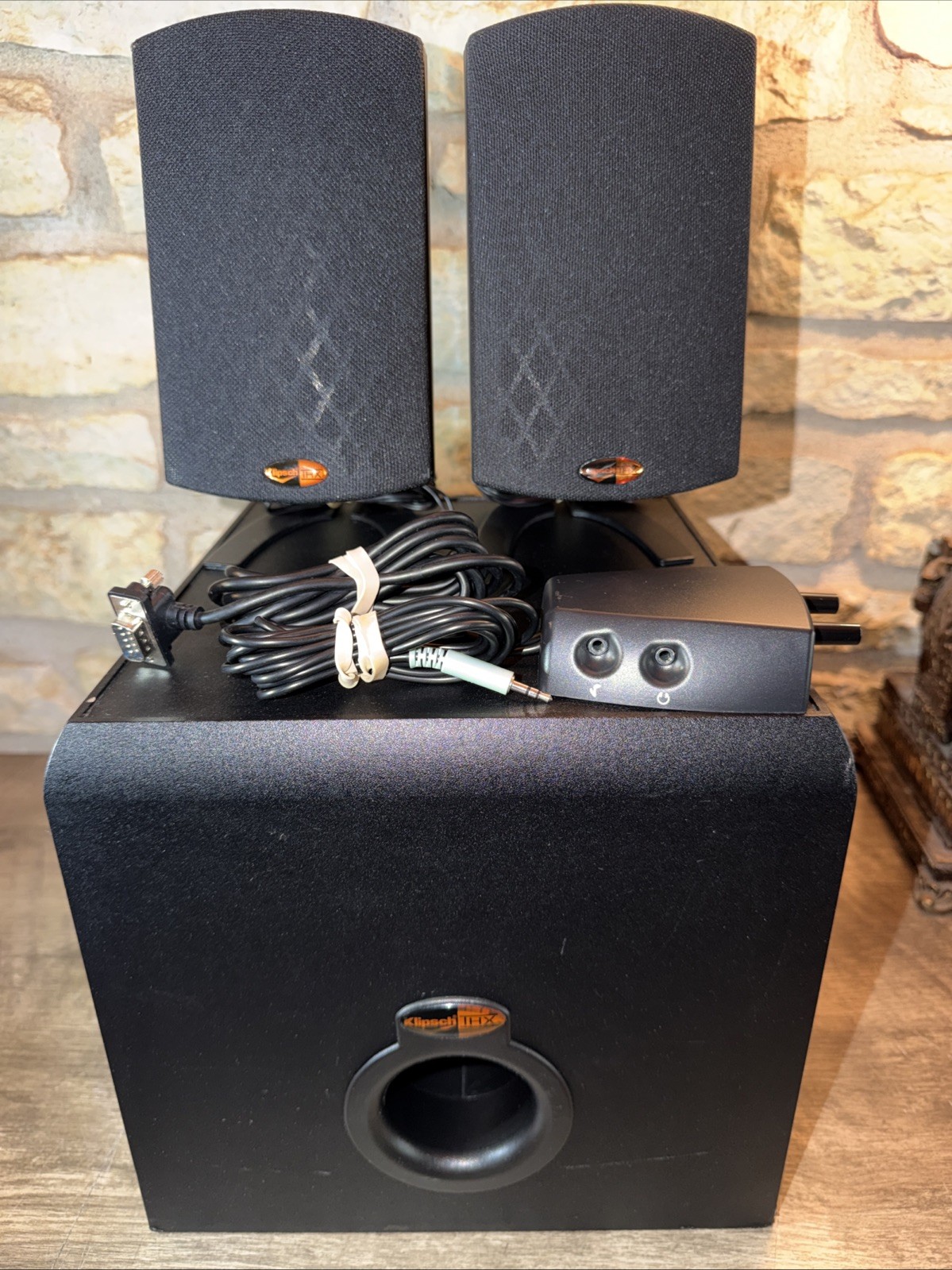 Klipsch ProMedia 2.1 THX® Certified Computer Speaker System. Video