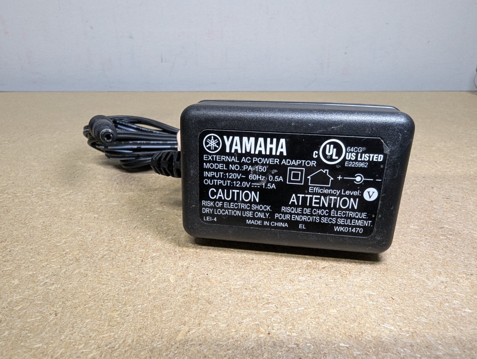 OEM Genuine Yamaha PA-150 12V 1.5A AC/DC Adapter for Piano Keyboard Power Supply