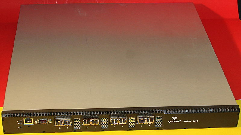 QLOGIC SB3810-08A8 SanBox 3810 32033-03-A  8 Active Port Fabric Security License