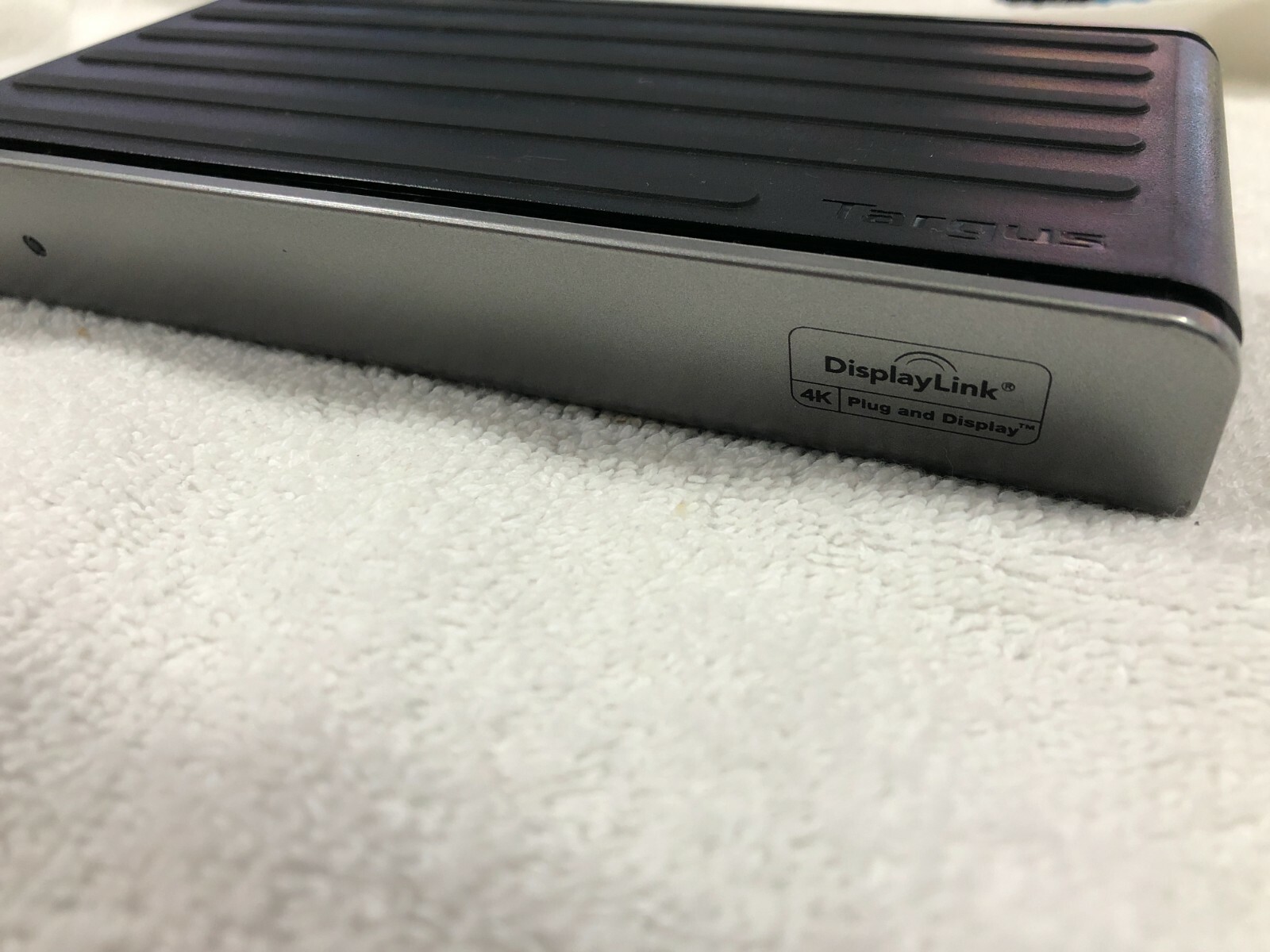 Targus USB-C Universal DV4K Docking Station w/Power to charge (DOCK180USZ)