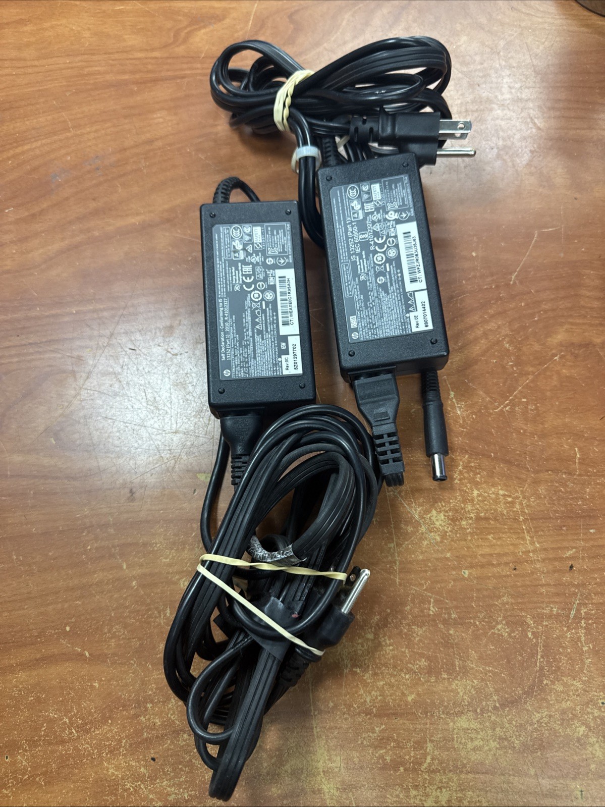 Lot Of 2 Genuine HP Charger TPC-LA58 65W AC Power Supply Adapter