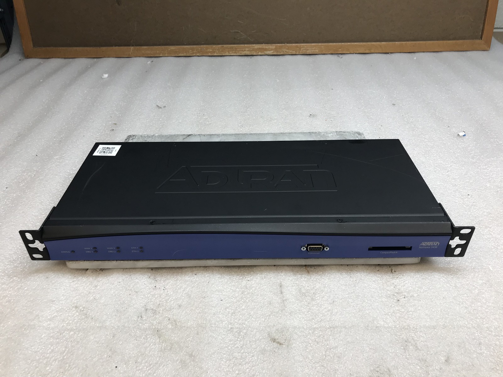 ADTRAN NetVanta 3450 Enterprise Router with Power Cables RACK EARS