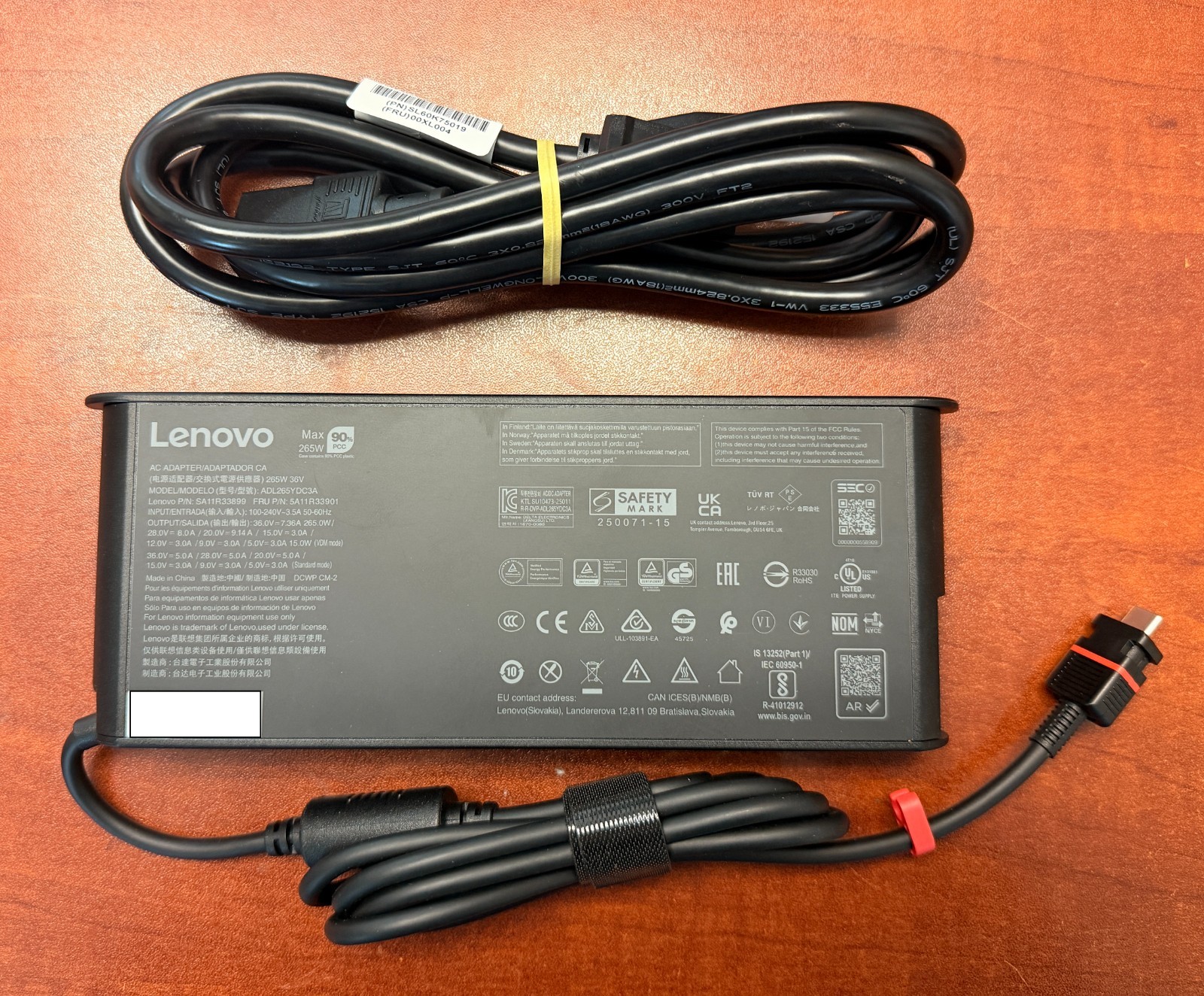 Lenovo ThinkPad Thunderbolt 5 Smart Dock 7500 AC ADAPTER 265W USB-C 5A11R33901