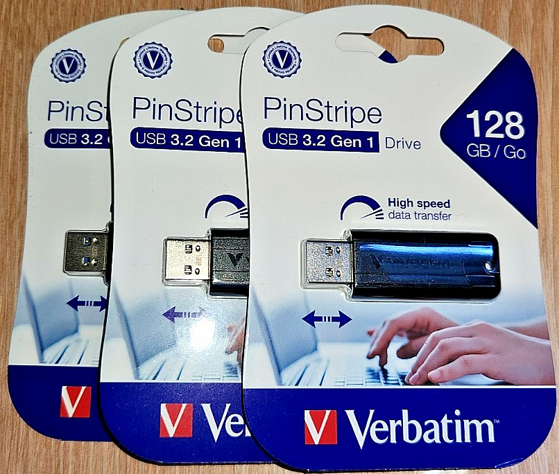 Verbatim PinStripe 128GB USB 3.2 Flash Drive 3pack - New