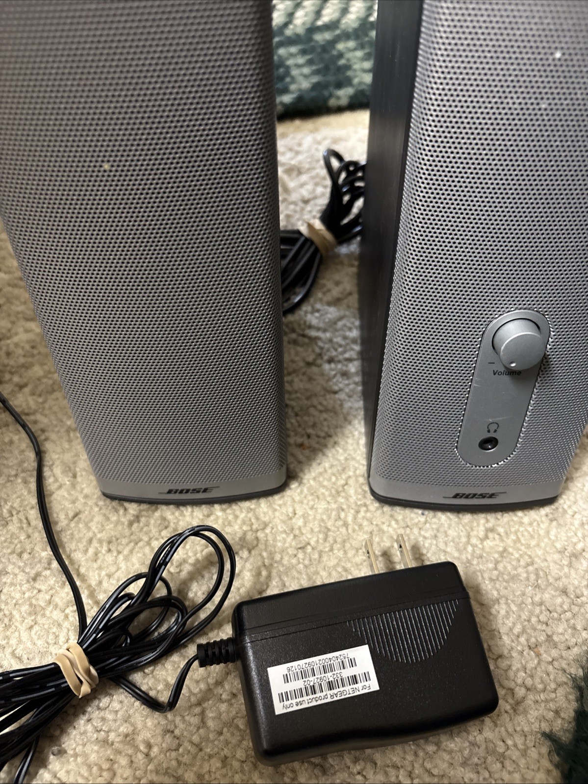 Bose Companion 2 Series II Multimedia Speaker System Silver Gray w/ Power Supply