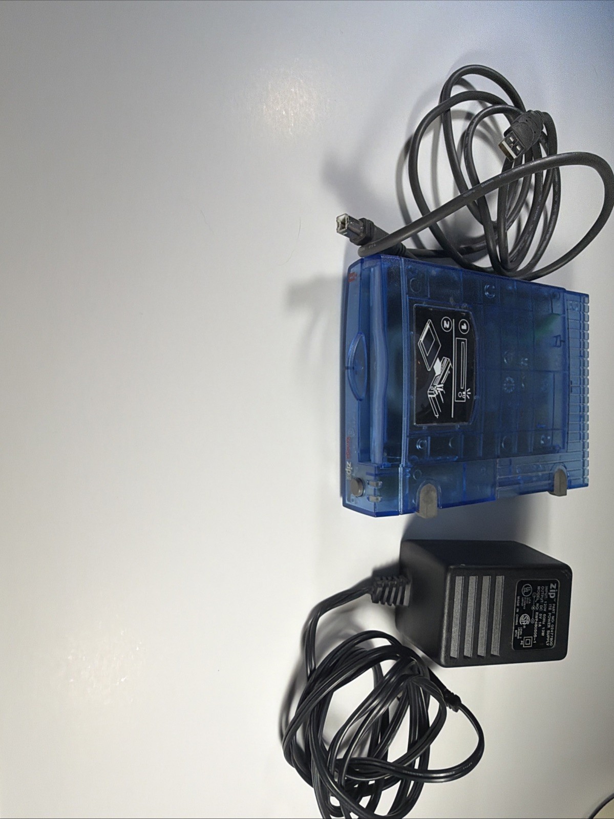 Iomega Zip 100 USB External Disk Drive Translucent Blue Z100USBS