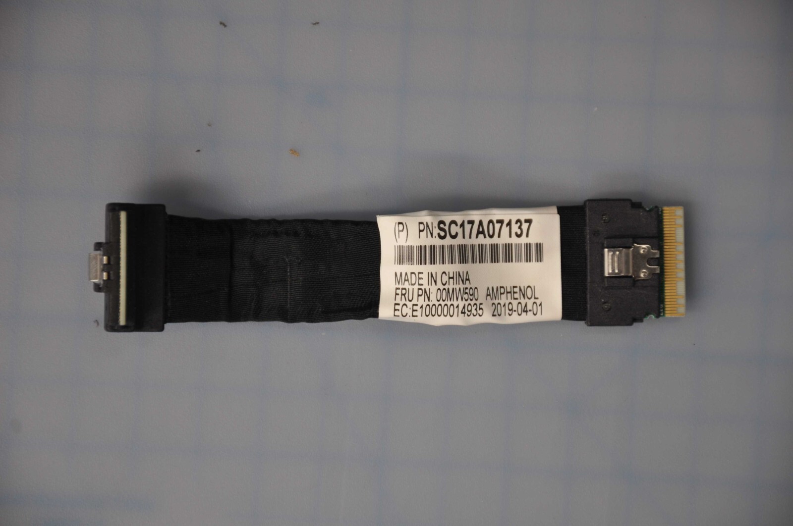 Lenovo Slimline SAS 8X, Custom EIOM 00MW590 for 7X21