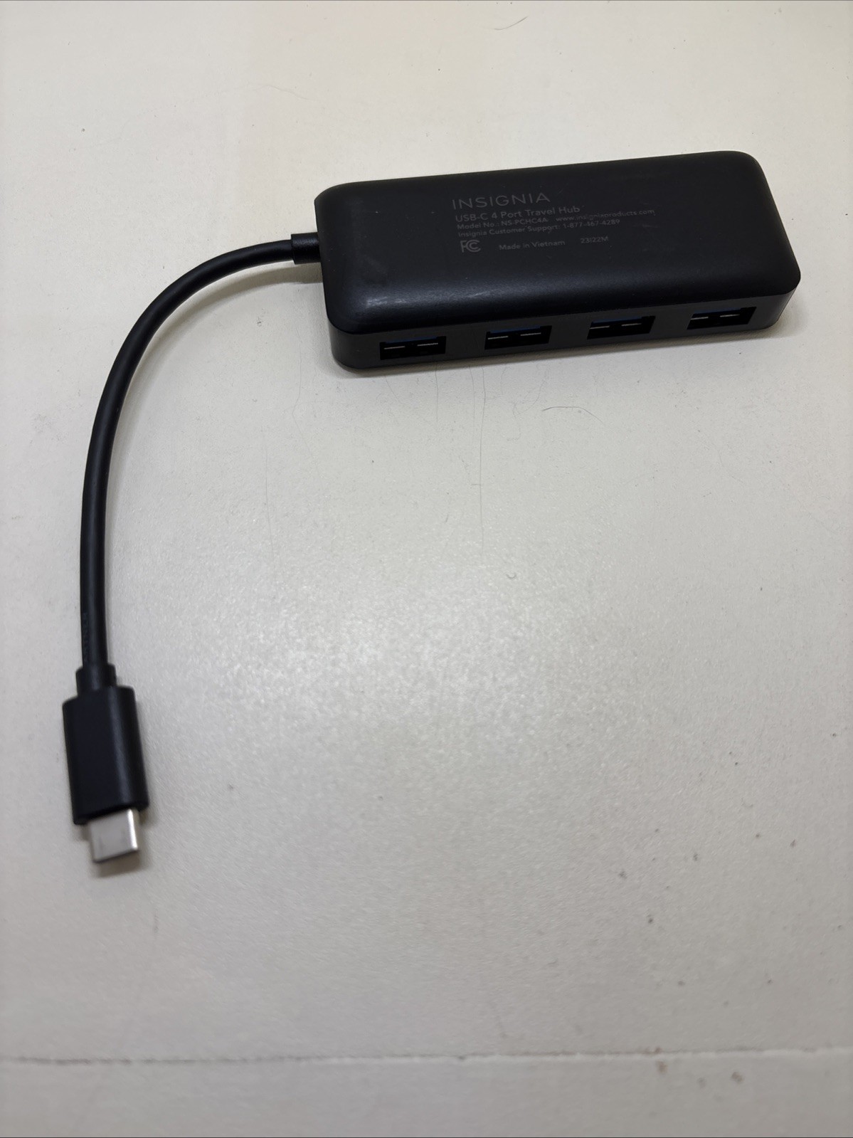 ⚡ Insignia USB-C 4-Port Travel Hub Adapter NS-PC4A4H – High-Speed Data Splitter