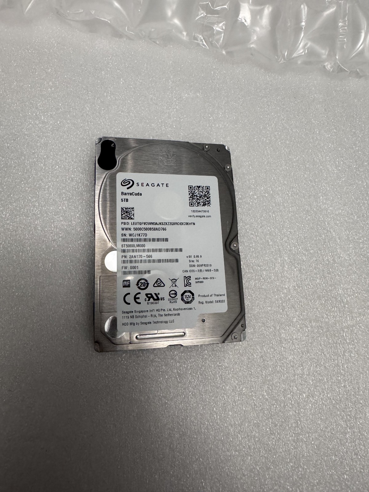Seagate BarraCuda 5TB 2.5" 15mm SATA HDD ST5000LM000 Internal 2AN170