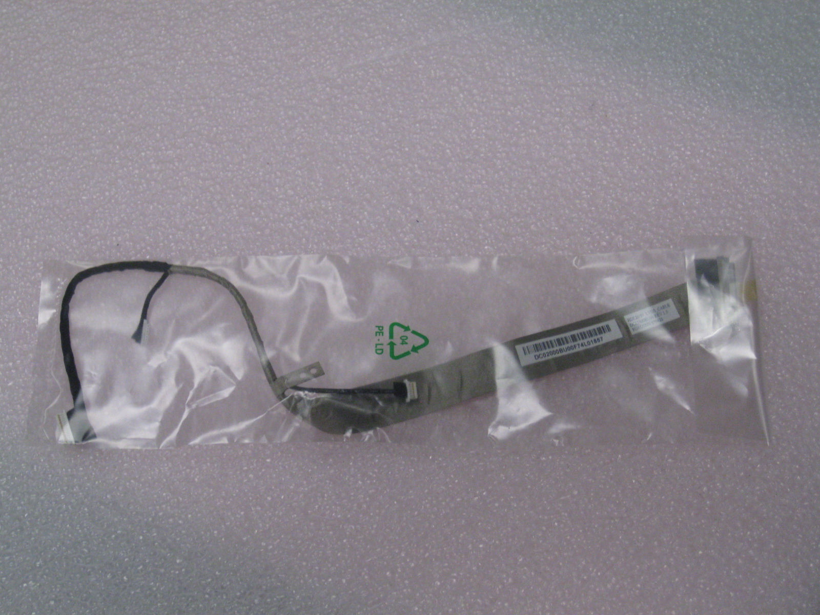 NEWLENOVO IBM  Lenovo Thinkpad  3000 C200 LCD Cable dc02000bu00 93P4357