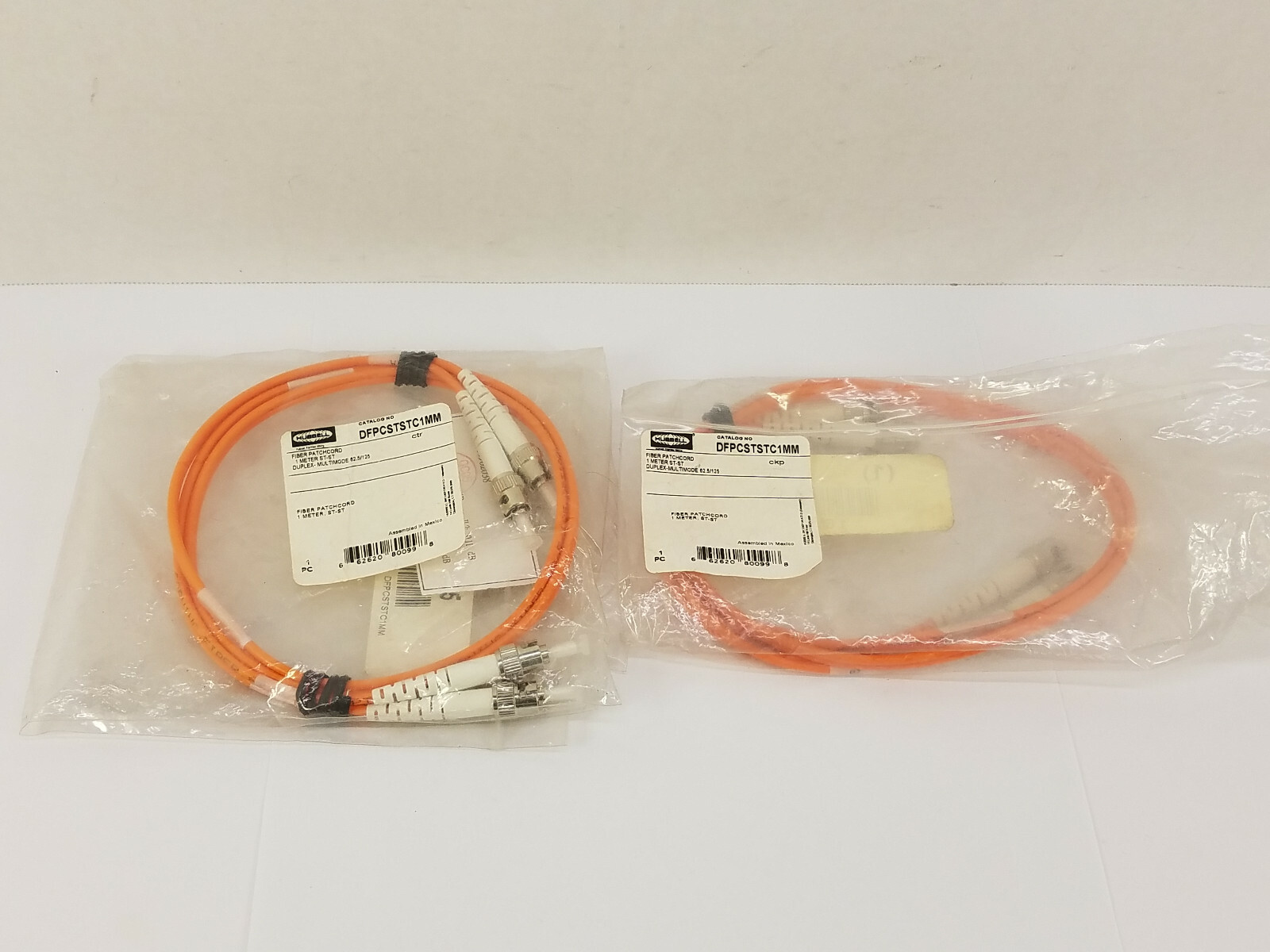 (Lot of 2) Hubbell DFPCSTSTC1MM One Meter Fiber Optic Patch Cord - New