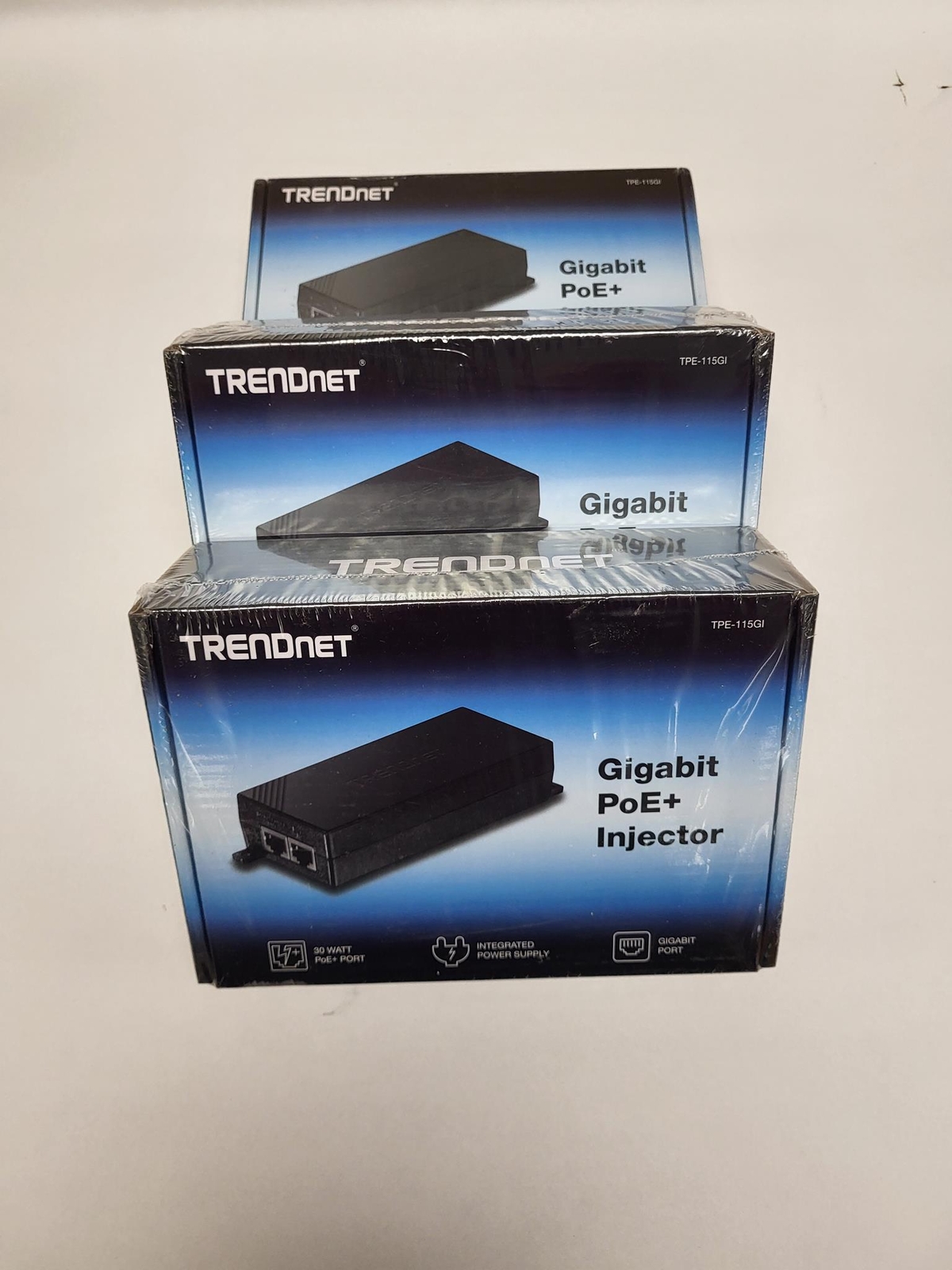 TRENDNET (LOT OF 3) TPE-115GI GIGABIT POE+ INJECTOR NIB
