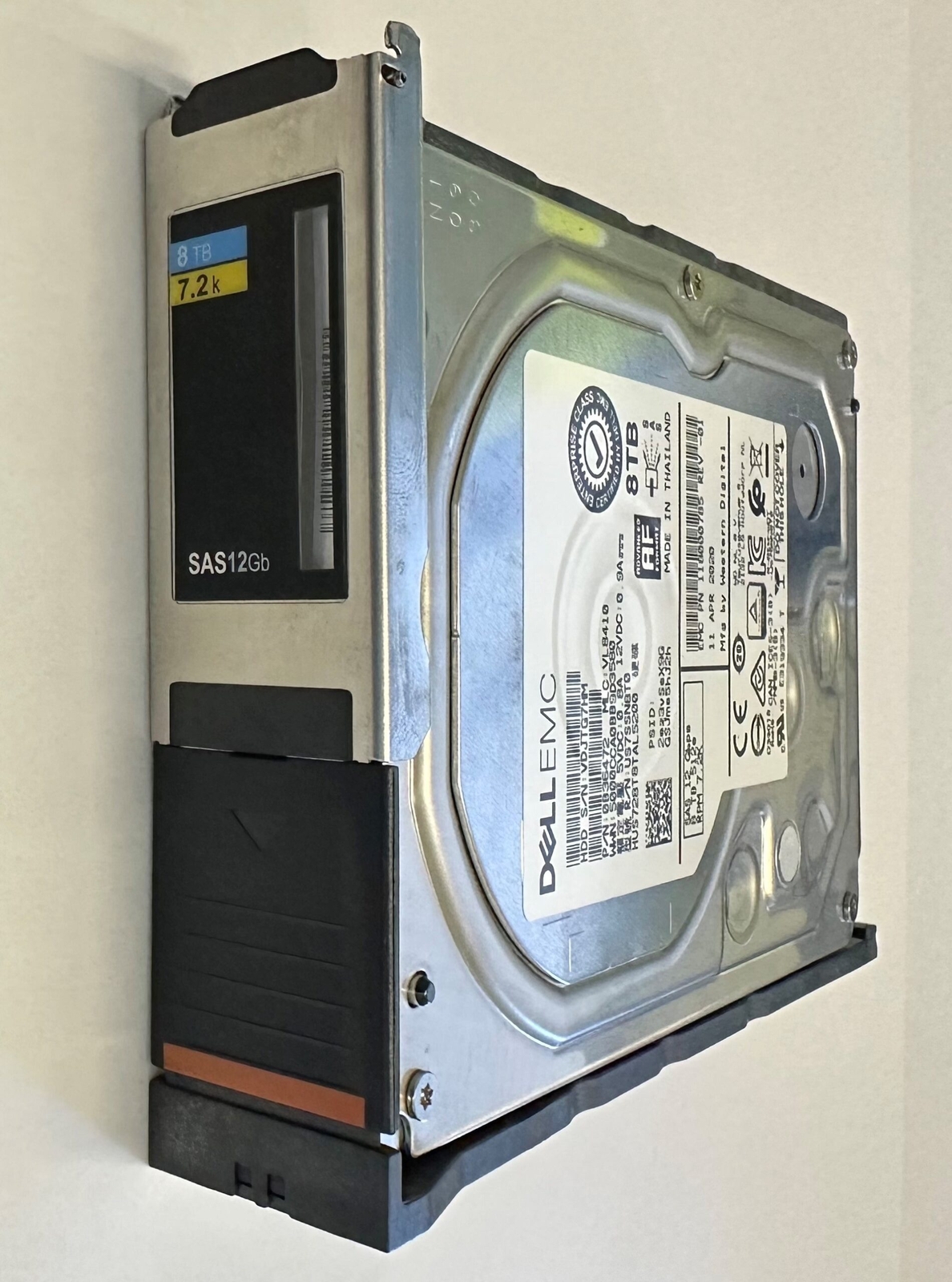 H04728T8CLAR8000 - EMC 8TB 7200 RPM SAS 3.5" HDD for Data Domain DS60, 60 bay...