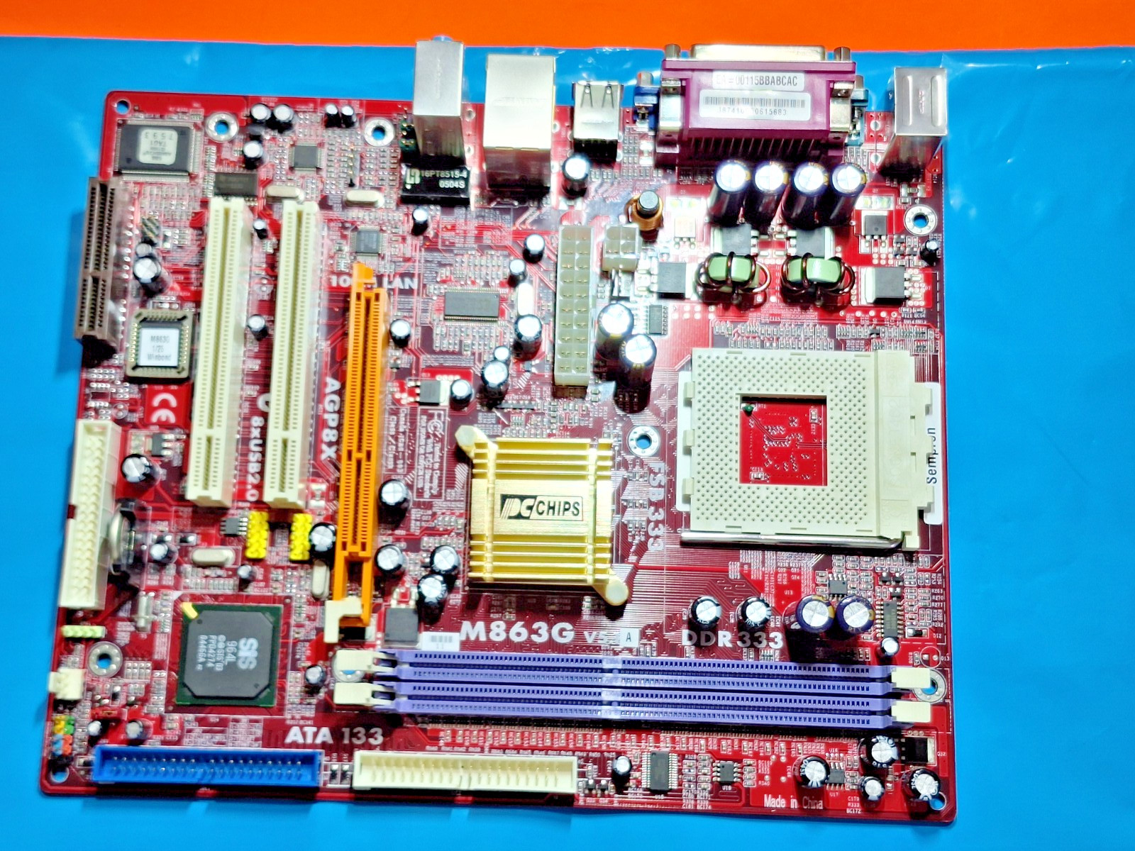 M863G - Motherboard - micro ATX - Socket A - SiS741GX - Ethernet - onboard graph