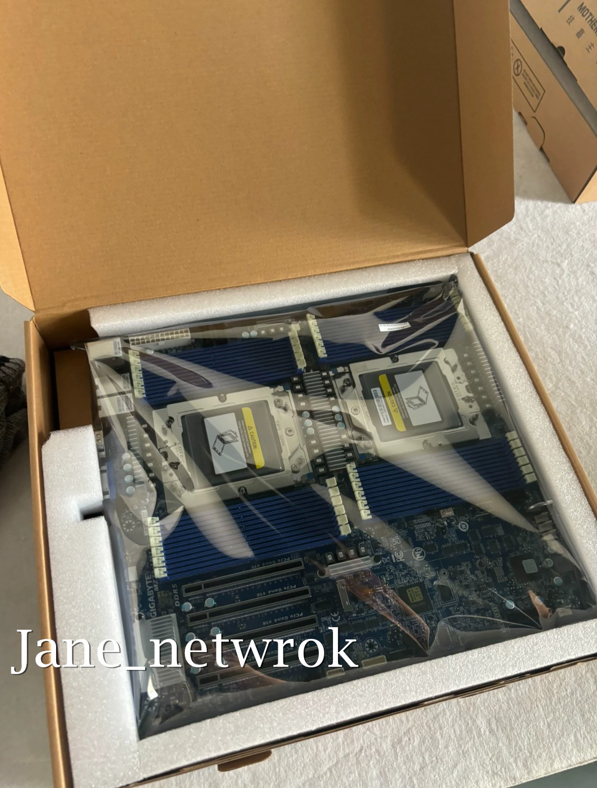 1PC NEW MZ73-LM1 MOTHER BOARD (WITHOUT CPU) BY DHL OR FEDEX