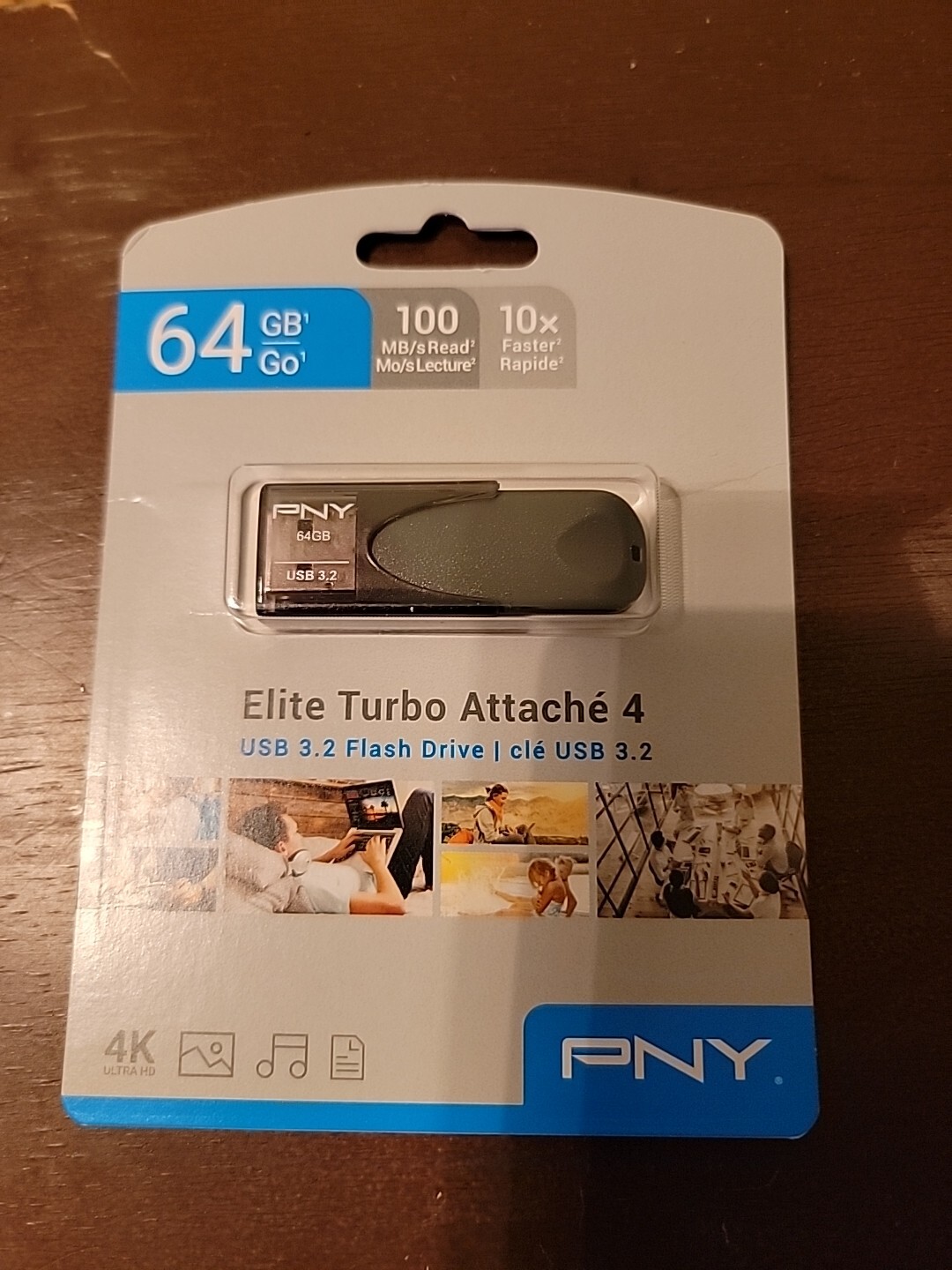 PNY - Elite Turbo Attache 4 64GB USB 3.2 Flash Drive - Black
