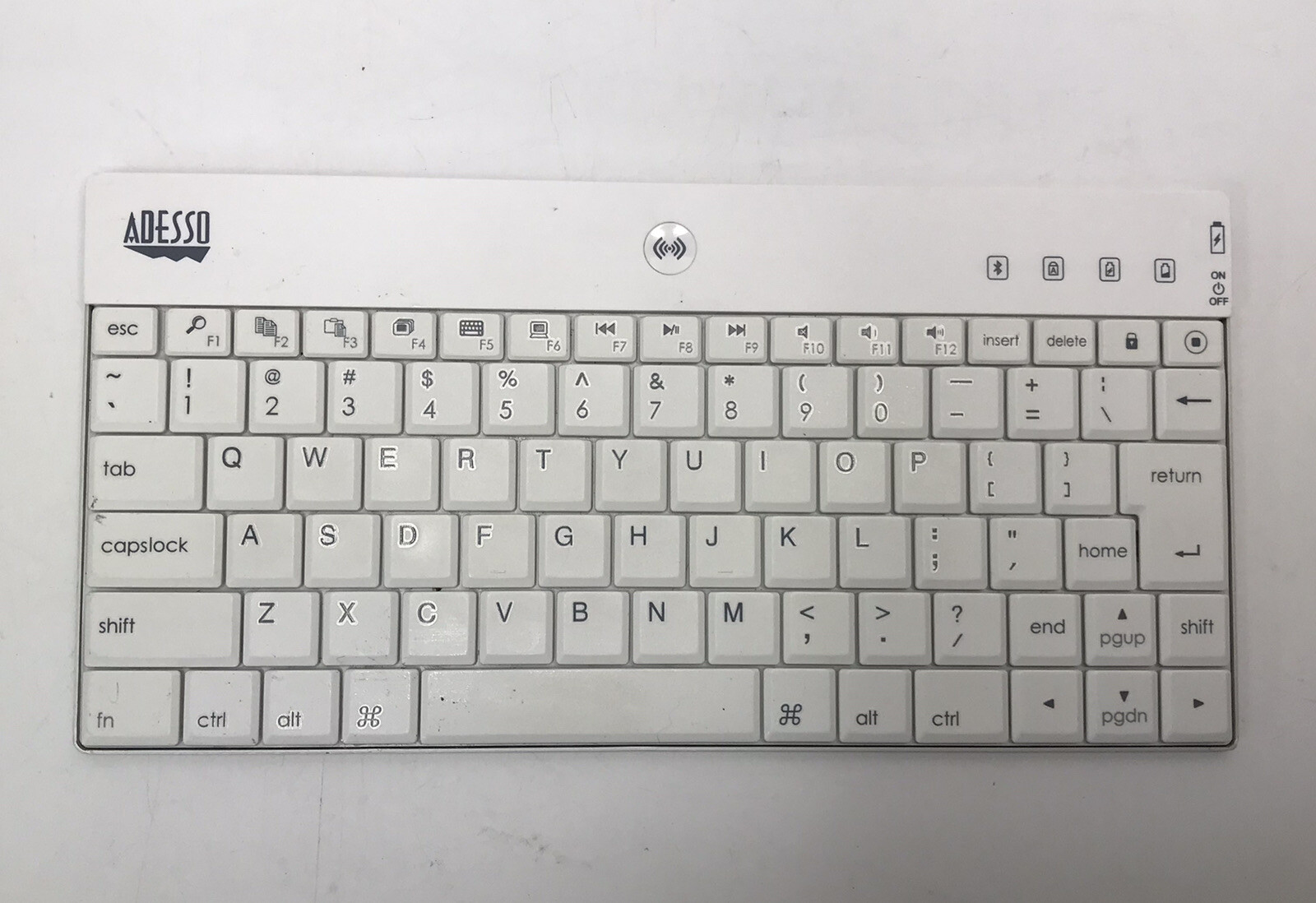 Adesso Bluetooth Mini Keyboard White WKB-1000BW Works, Preowned