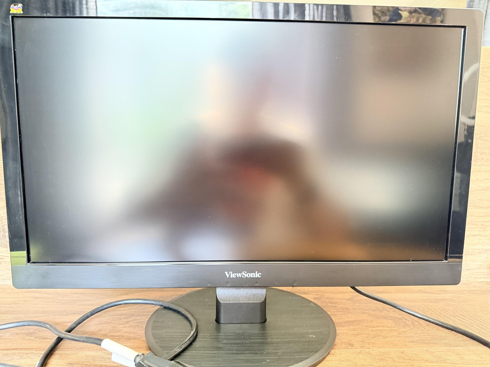 ViewSonic VA2055Sa 19.5in LCD Monitor 1600x900 VGA Widescreen 60Hz Black