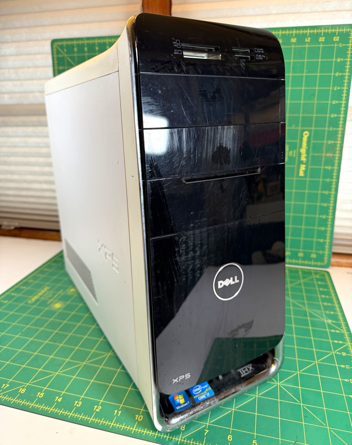 Dell XPS 8300 Tower Desktop i7-2600 3.40GHz 8GB 233GB SSD 