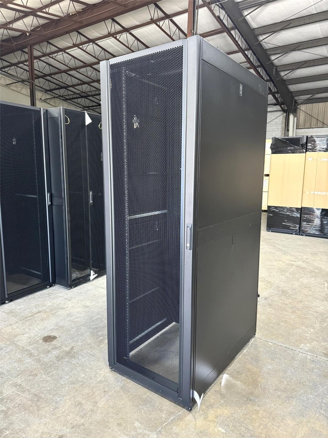 16x AR3357 48U SERVER RACK 750mm x 1200MM SX ENCLOSURE PULSE DELL APC RACKS