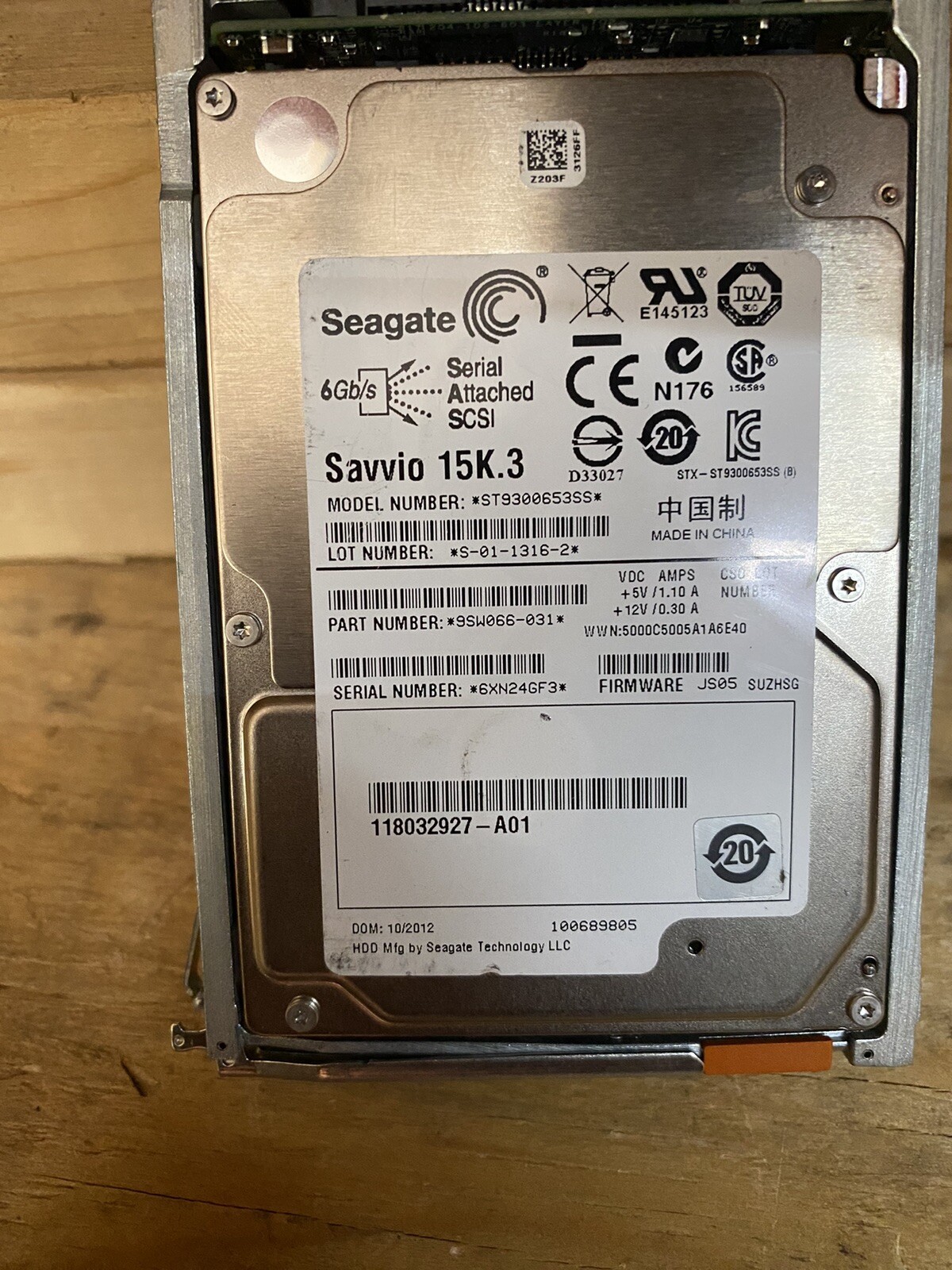 005-050548 - EMC 300gb 15k 6g SAS 2.5 005050548 V4-2S15-300 V6-2S15-300