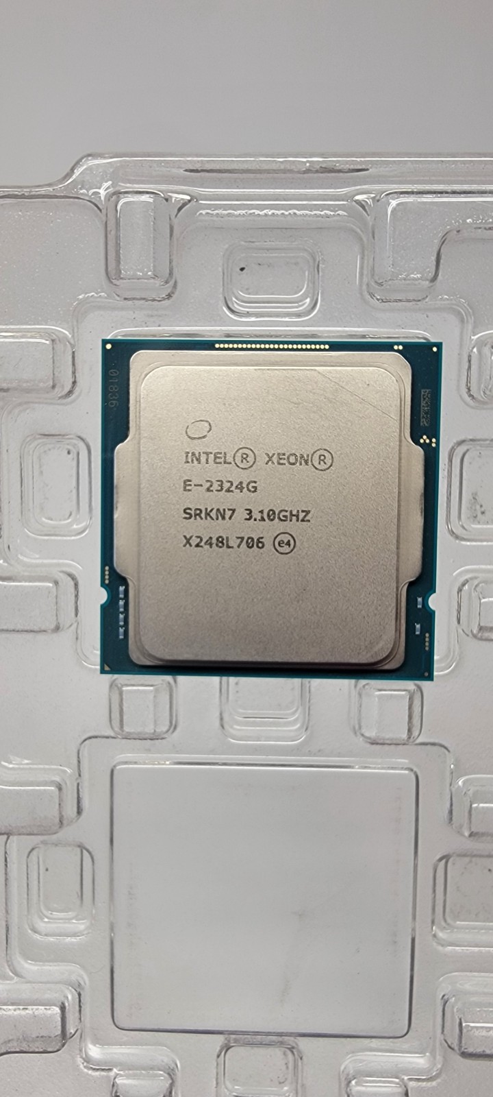 INTEL XEON E-2324G LGA1200 4-CORE 3.1GHz PROCESSOR