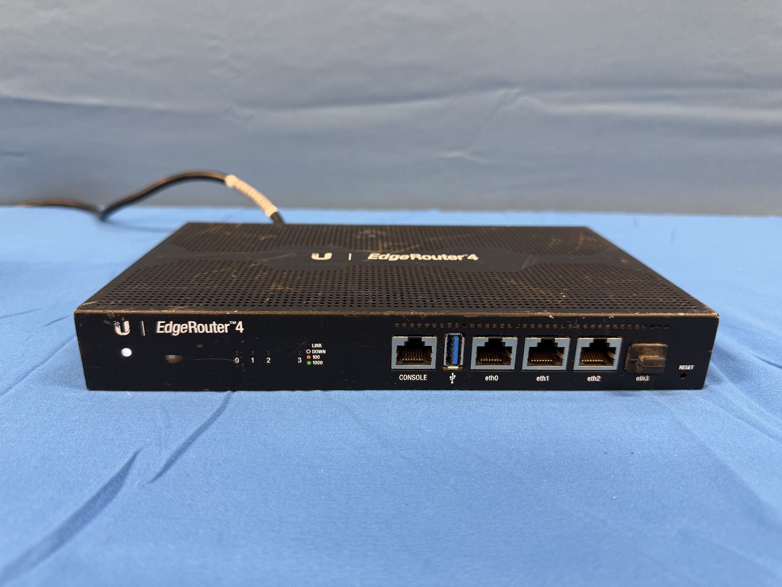Ubiquiti EdgeRouter 4 ER-4 SFP 4 Port Gigabit Router