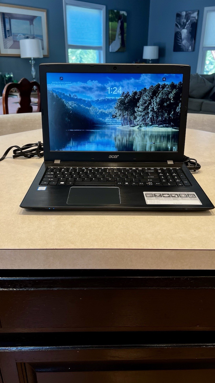 Acer Aspire E 15 E5-576-392H 15.6" (1TB, Intel Core i3 8th Gen., 2.20GHz,...