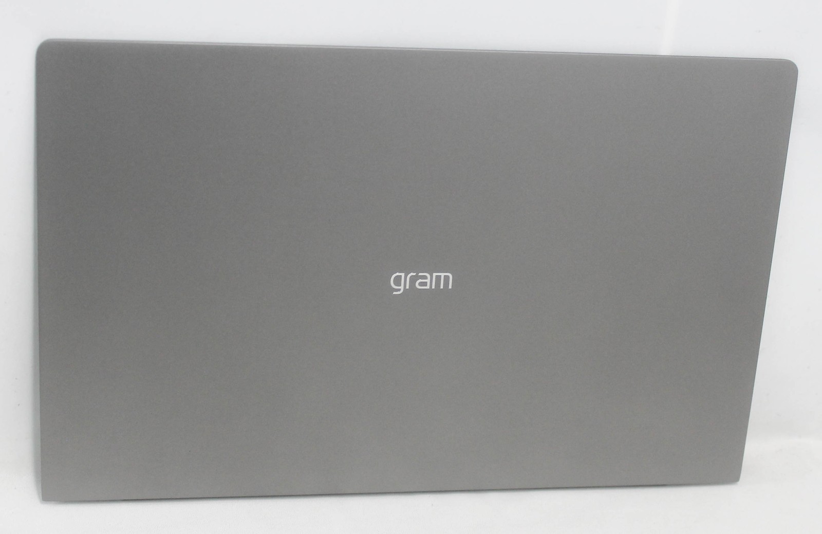 15Z995-COVER Lg Gram Lcd Back Cover Dark Silver 15Z995-R.Aas9U1 "GRADE A"