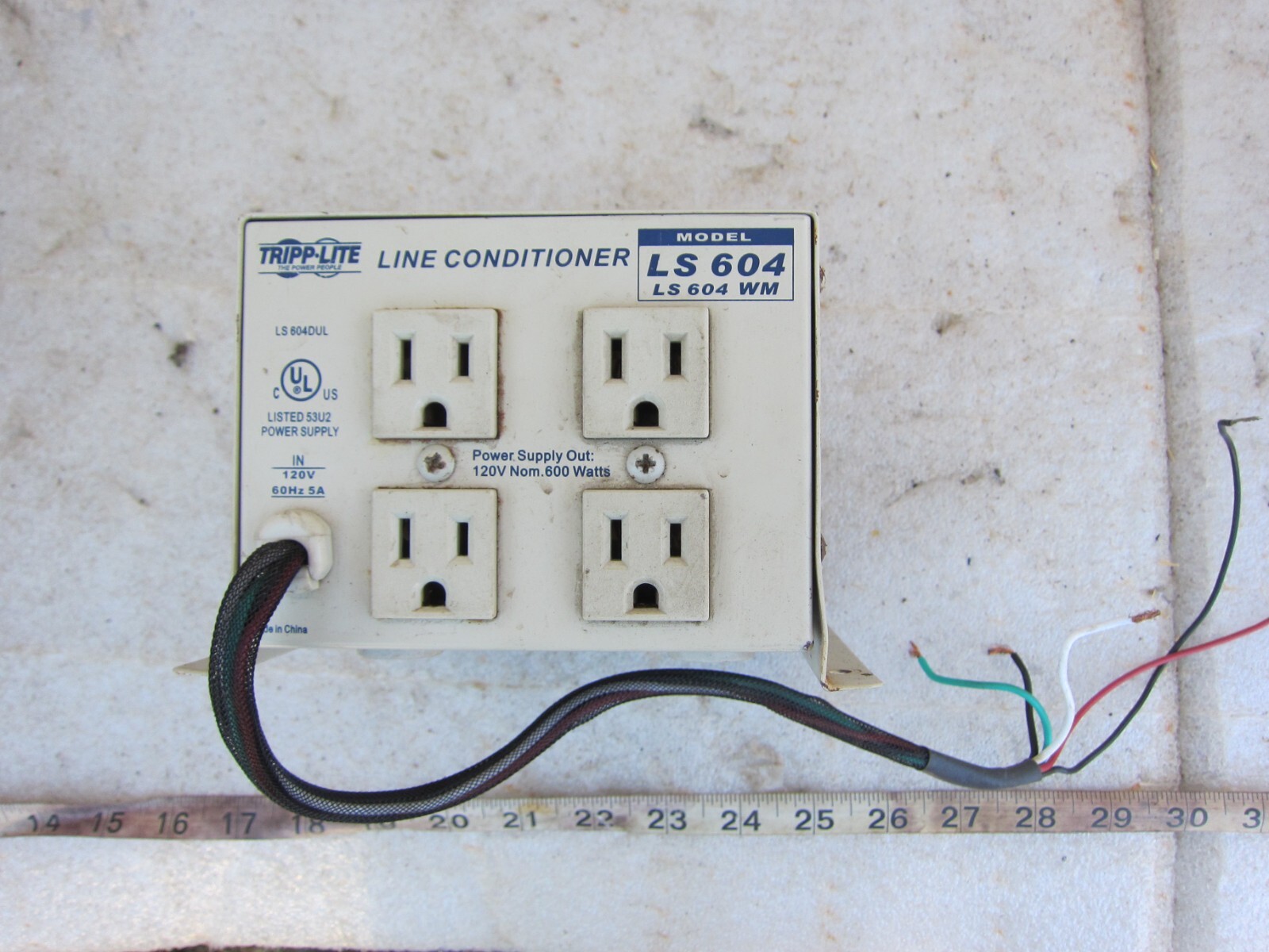 Tripp-Lite LS604WM 120V Line Conditioner, Used