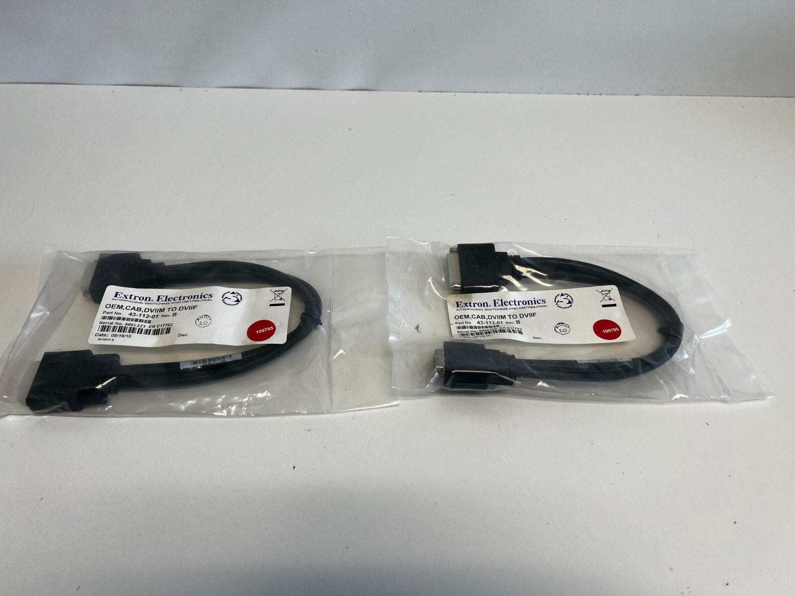 PP16:  Lot of 2 Extron OEM, CAB, DVIIM TO DVIIF 43-112-01