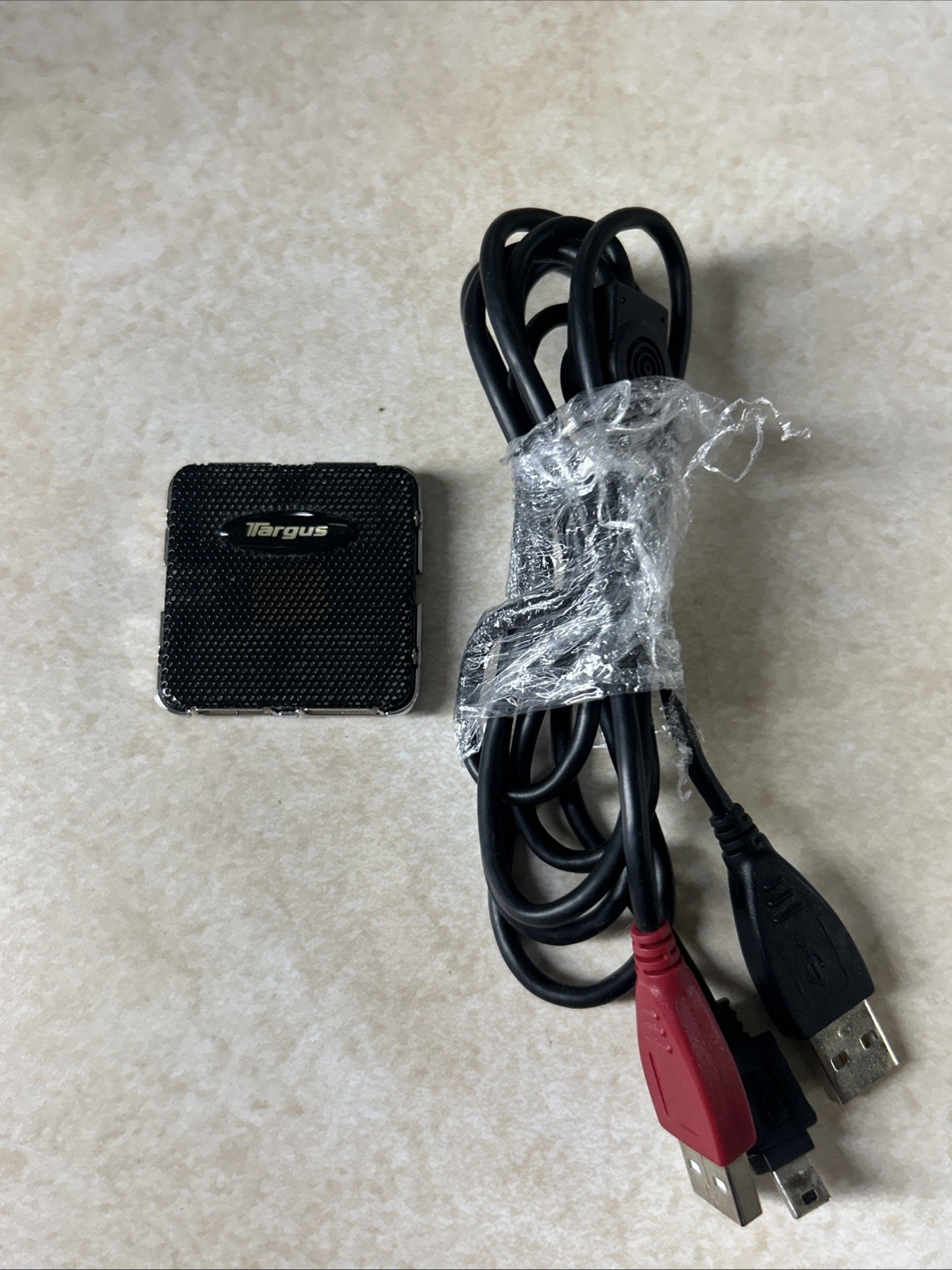 Targus ACH63US 4-Port External Hub Desktop USB 2.0