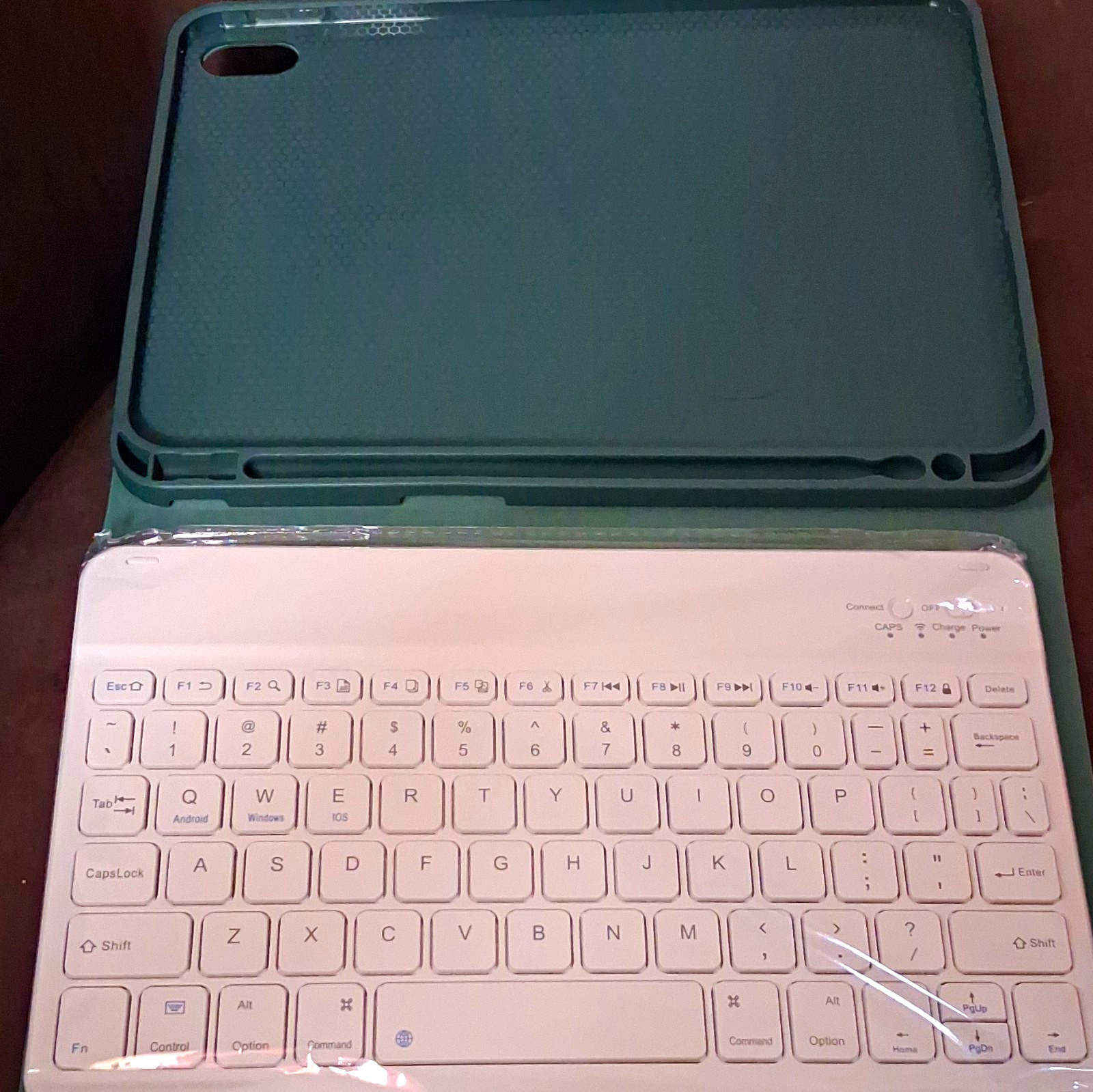 Green Synthetic Leather Keyboard Folio Case w/ Stand for Apple iPad