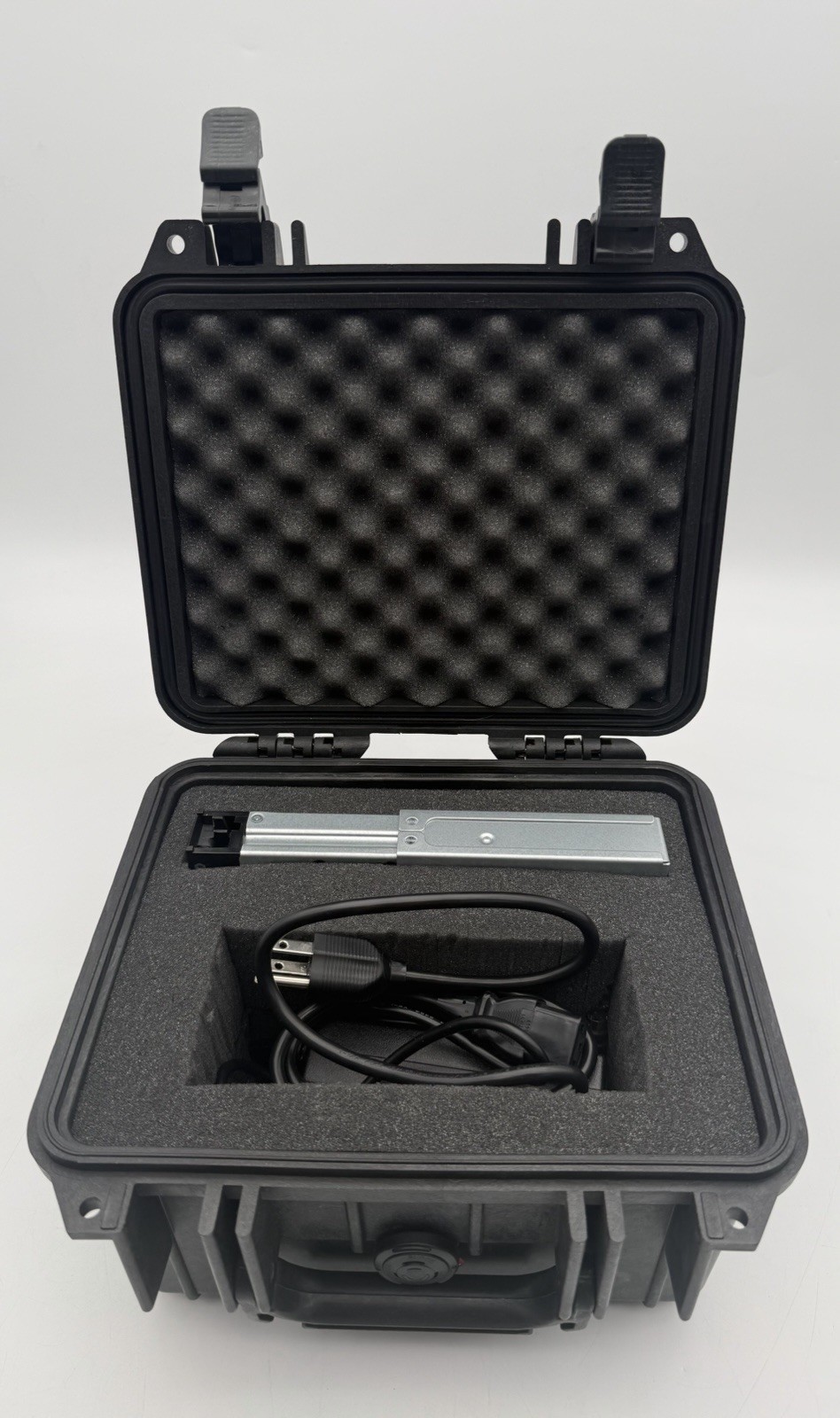 CRU DX115 DC 500GB DCP Cinema Hard Drive USB 3.0 MoveDock Pelican Case