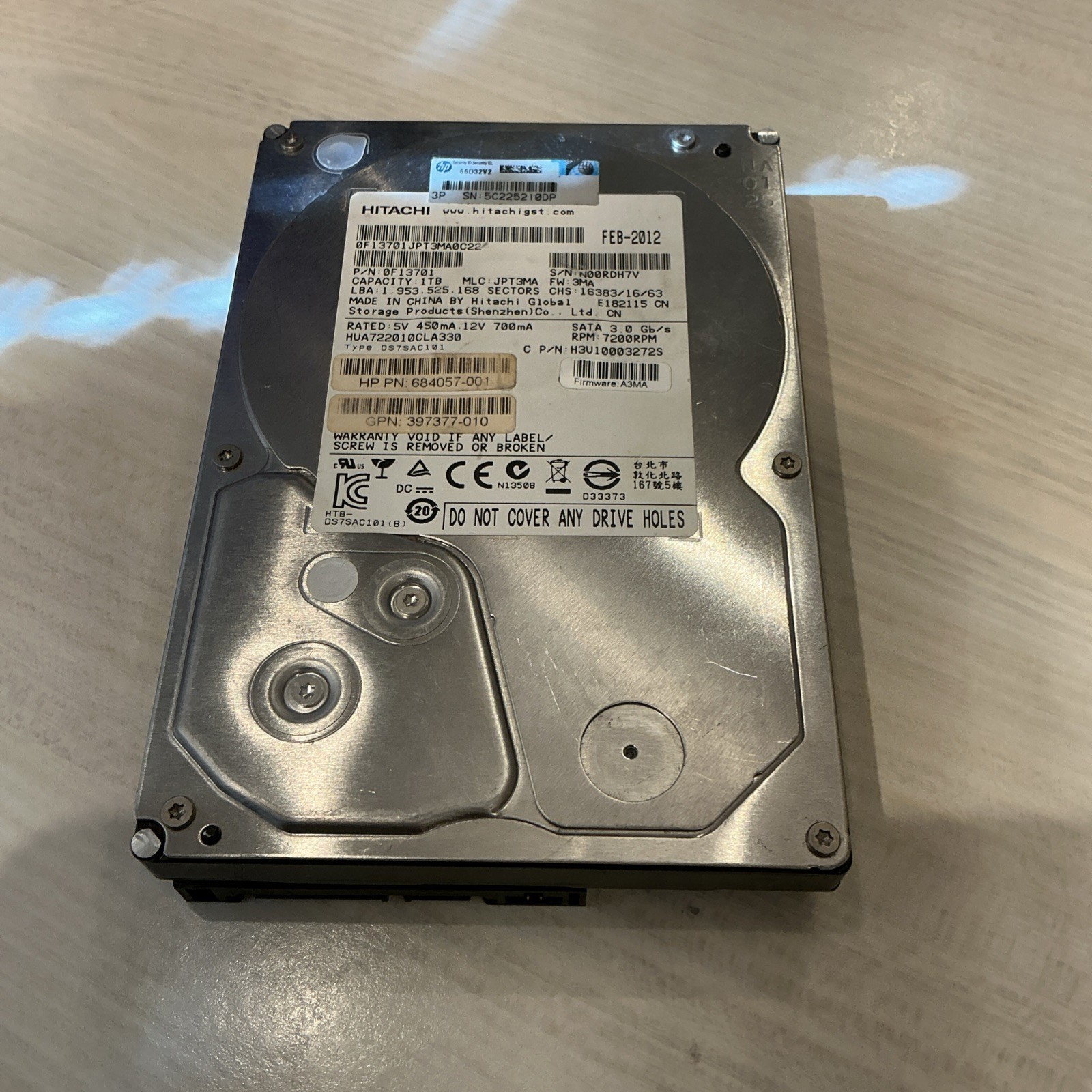 Hitachi HUA722010CLA330 0F13701 Hard Drive 1TB SATA 3.5" tested, wiped, working