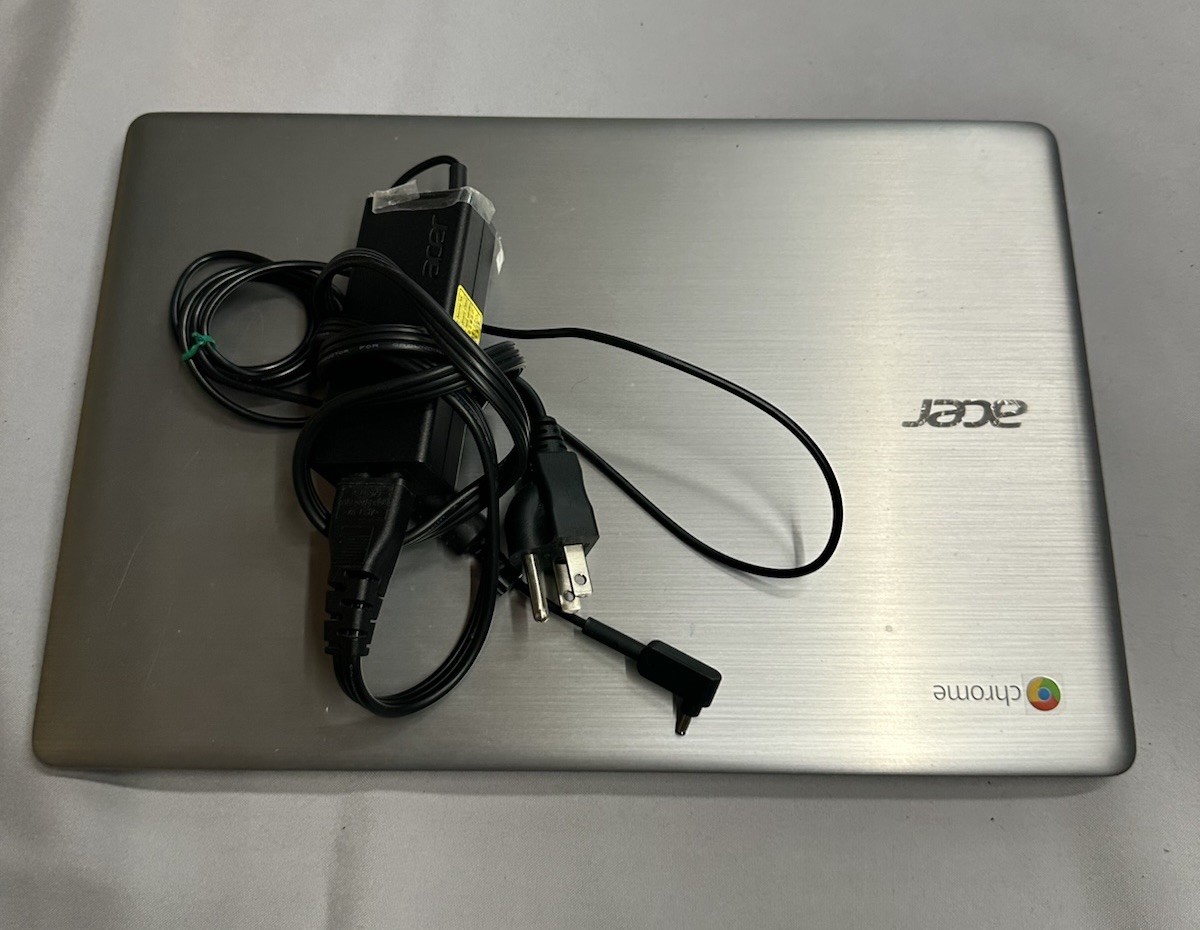 Acer Chromebook 14 CB3-431-C7VZ 14" Intel Celeron 4GB RAM 32GB eMMC ChromeOS