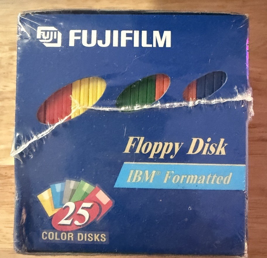 Fujifilm Floppy Disk 25 Pack IBM Formatted 3.5 High Density 1.44MB Multi Color