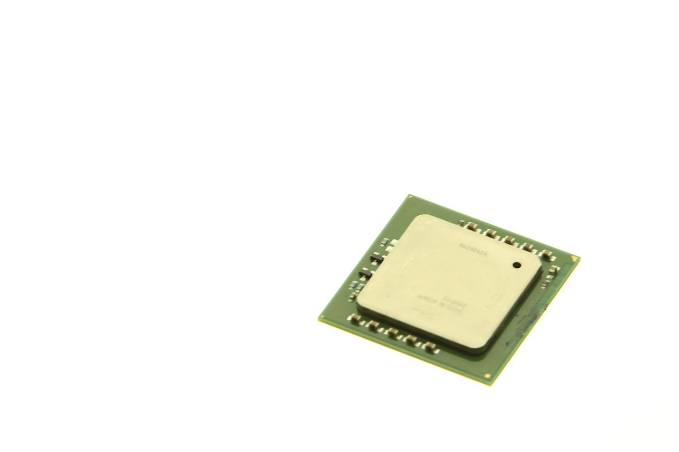 ErsaZZa 325034-001-RFB processor 2.4 ~E~