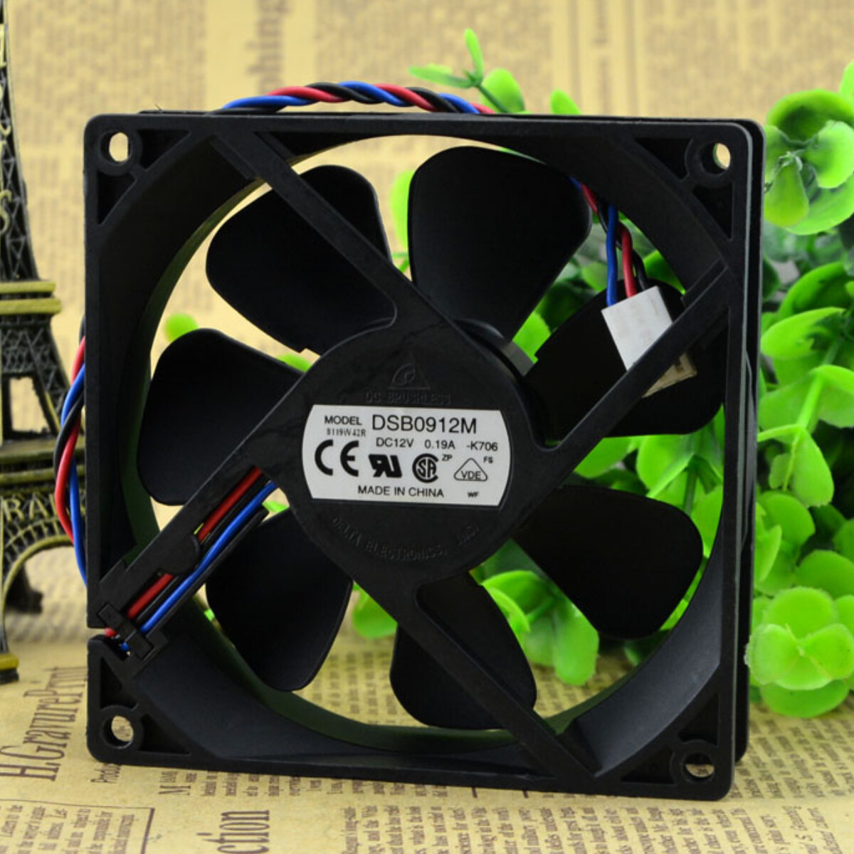 DELTA 9025 12V 0.19A 9CM DSB0912M 3-wire Chassis Cooling Industrial Fan Mute