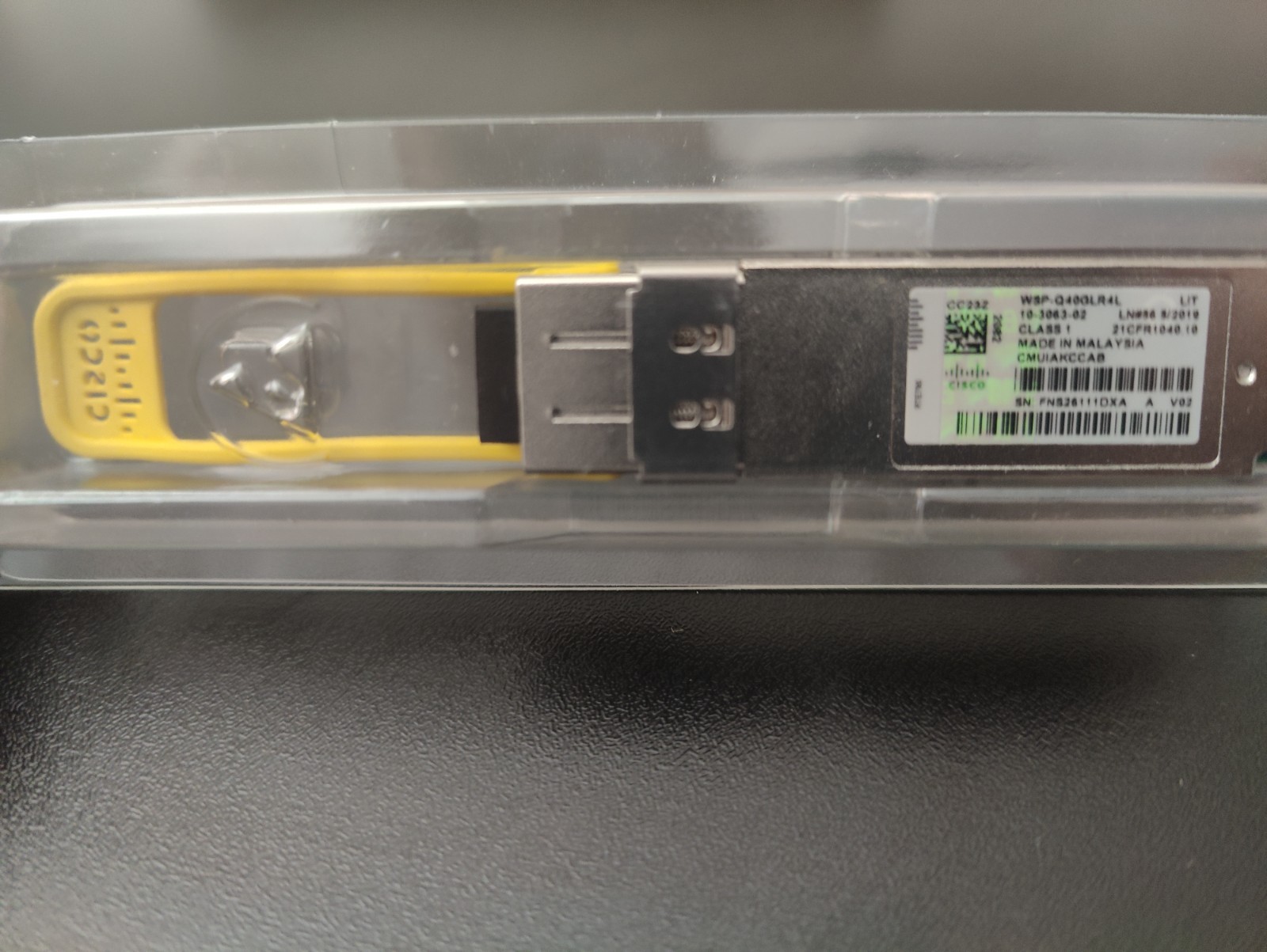 1x - New Genuine Cisco WSP-Q40GLR4L QSFP+ w/Hologram in packaging