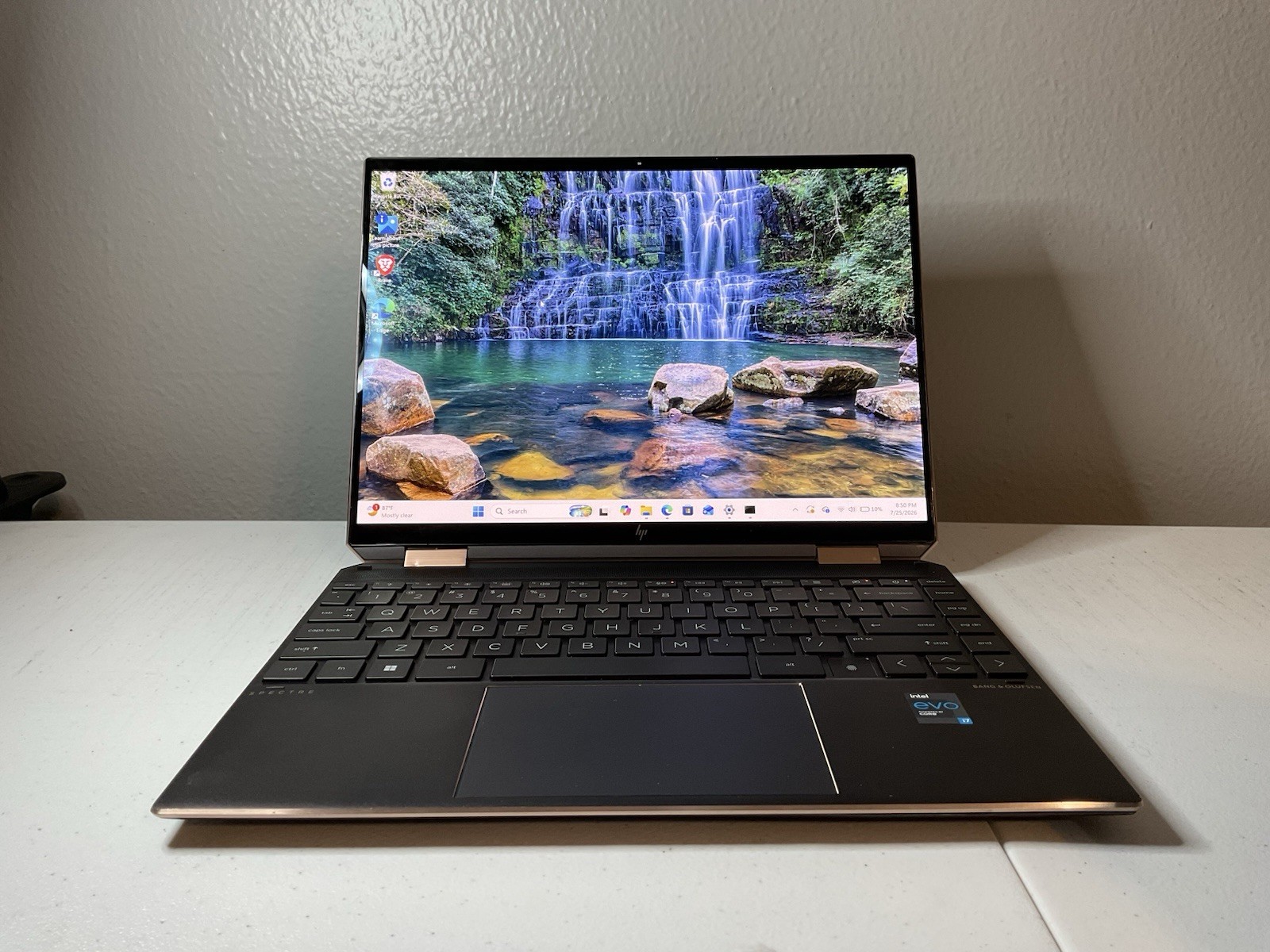 HP Spectre x360 convertible 14-ea1xx i7-1195G7@2.40GHz 16G 1TB *READ* Windows 11