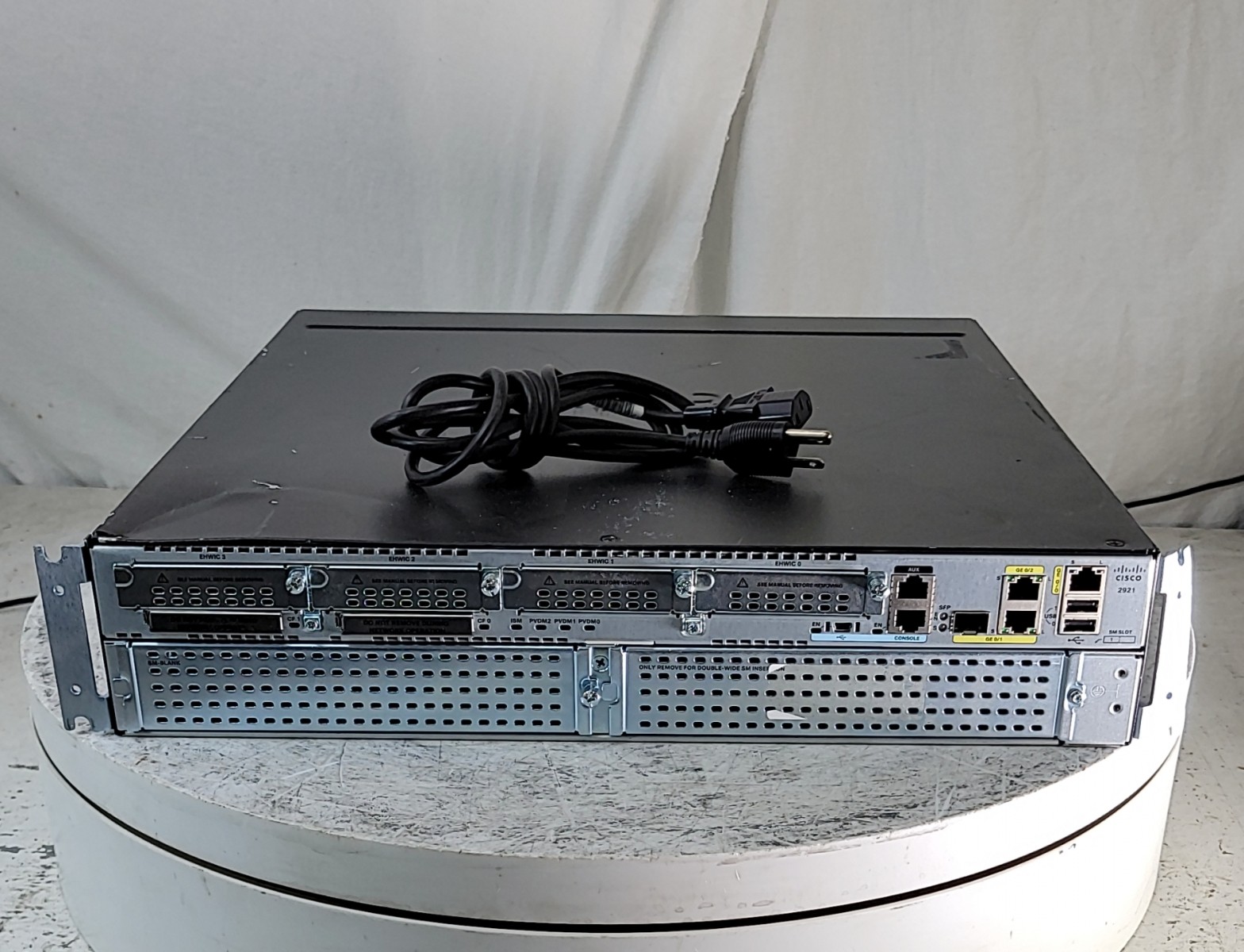 CISCO 2921 CISCO2921/K9 V08 Integrated Router SEE NOTES
