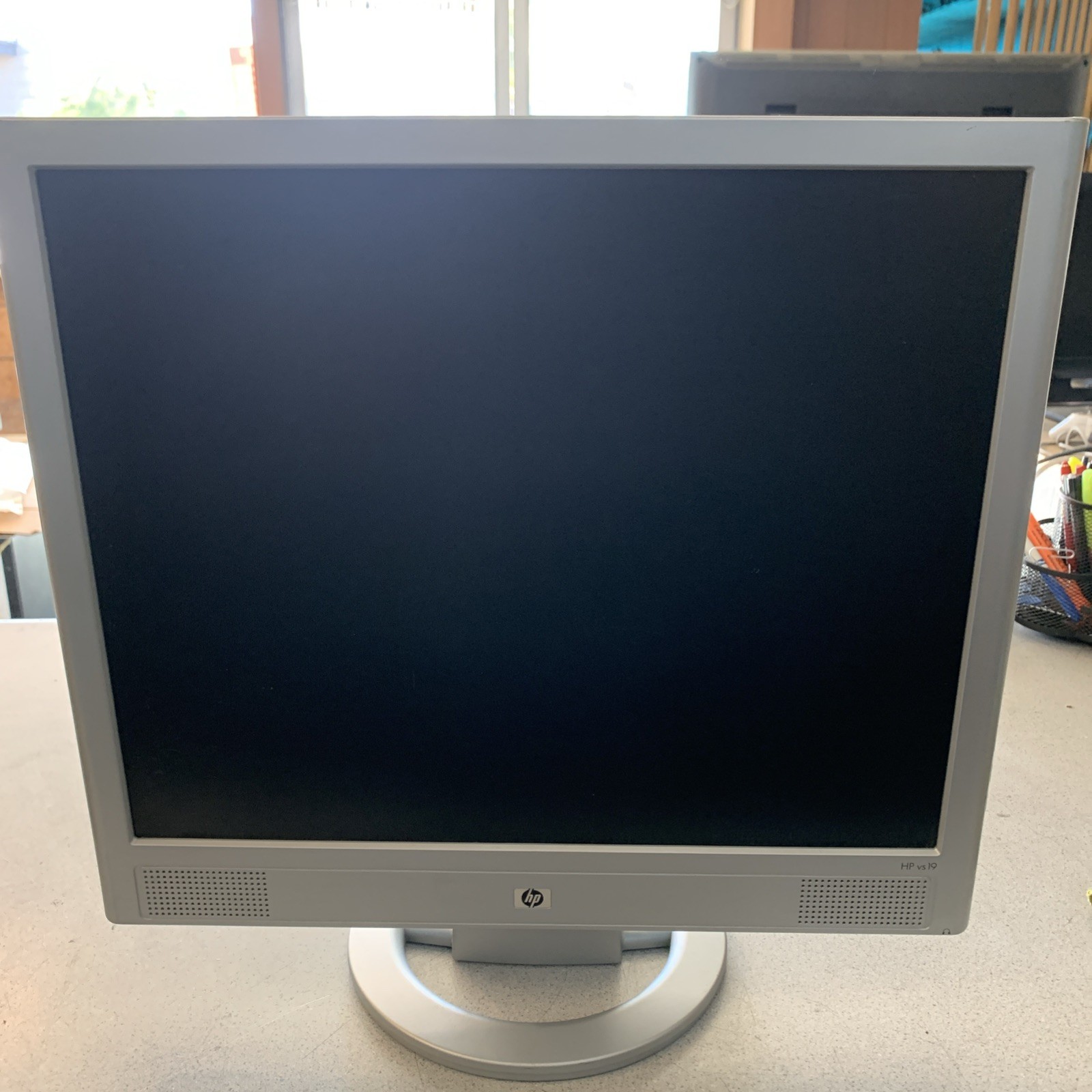 HP monitor HSTND-2A04